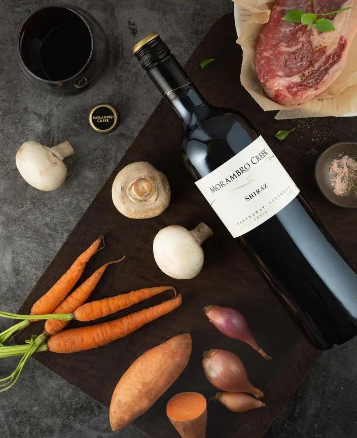 Morambro_Shiraz-NV_704x864_crop_center.webp