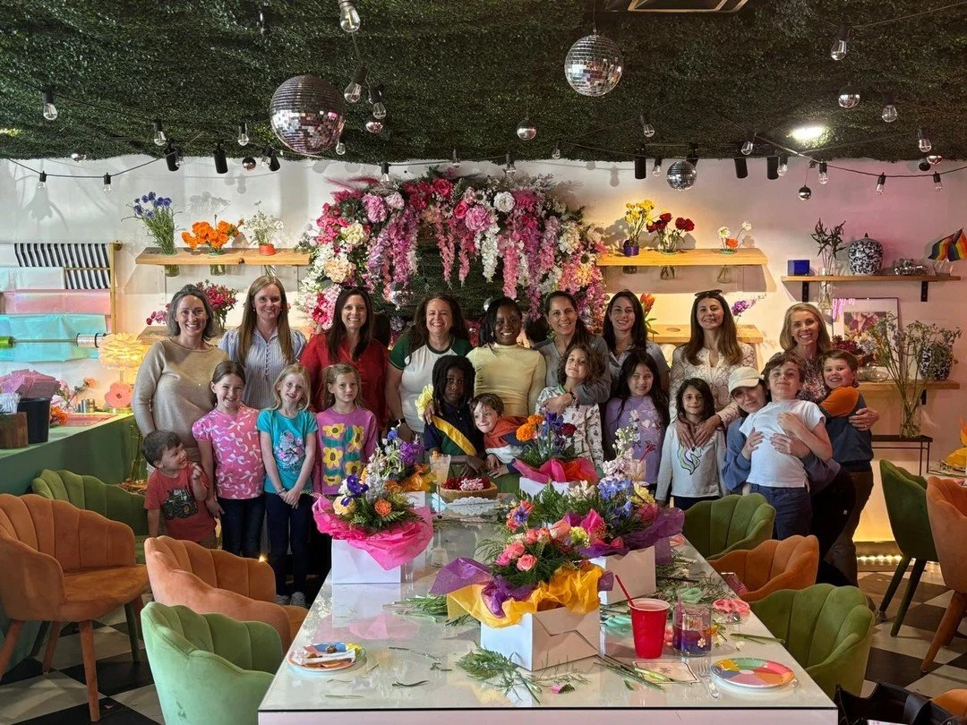 "Mother/Kid date at @poppysoflex! 💕 We had so much fun making arrangements with our kids&hellip; and celebrating the birthdays of @kasieluv_ and @jennifergoode_4! 💐 Definitely recommend checking this place out for girls night, date night or fu