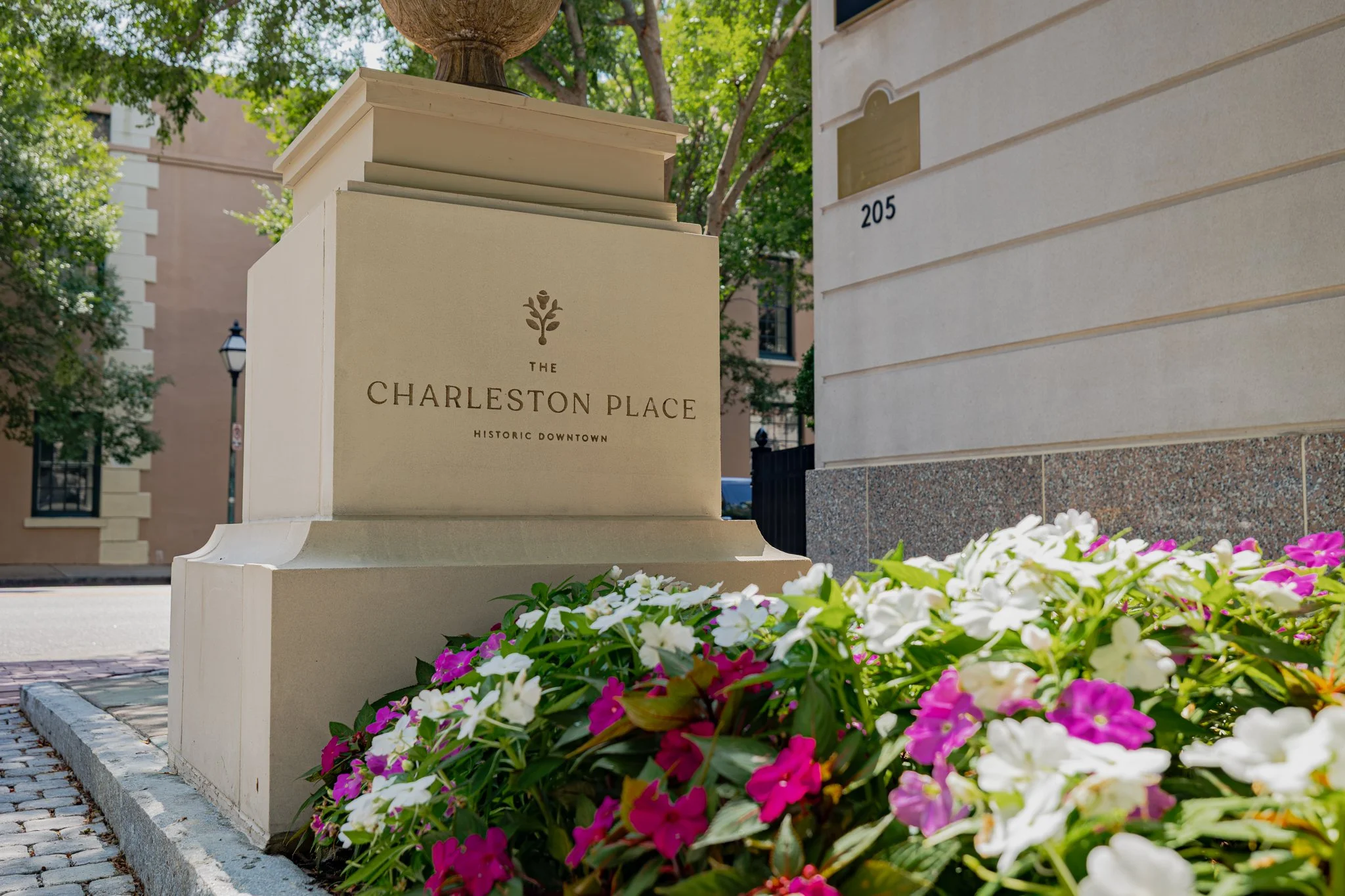 1562CharlestonPlaceHotel.jpg