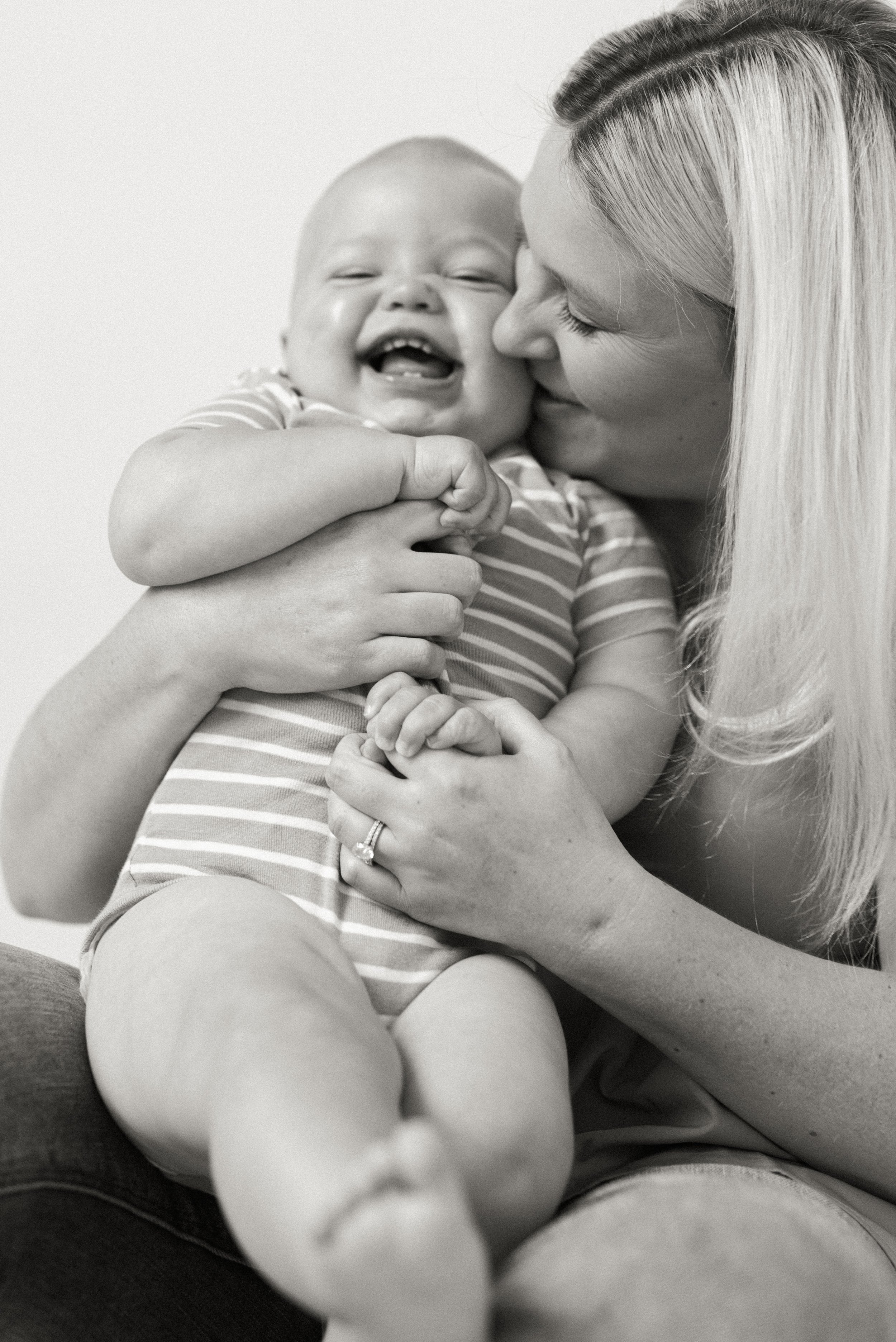 04272024-JenMotherhood-20.jpg
