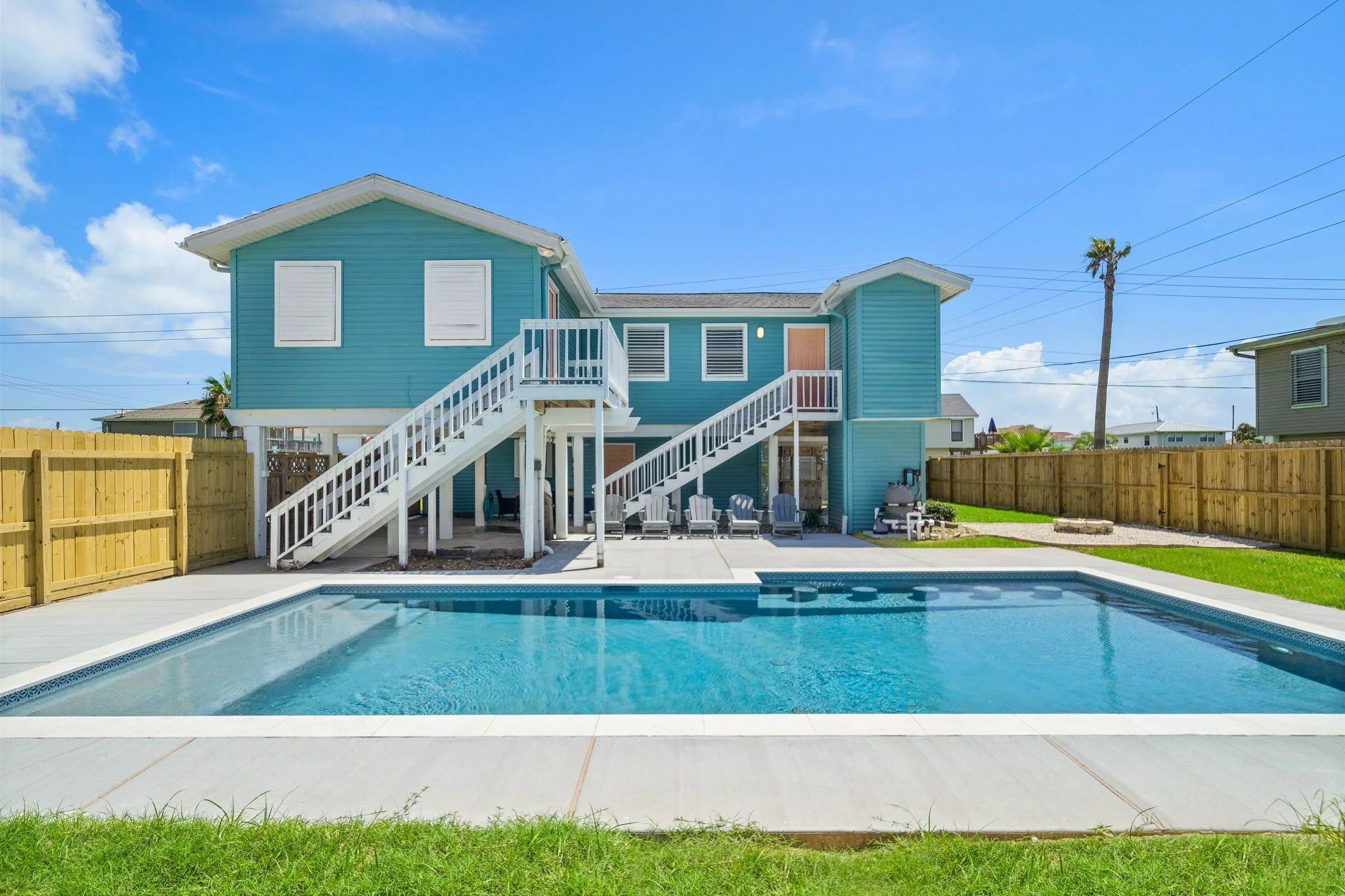 Poolside Paradise in Jamaica Beach, Galveston