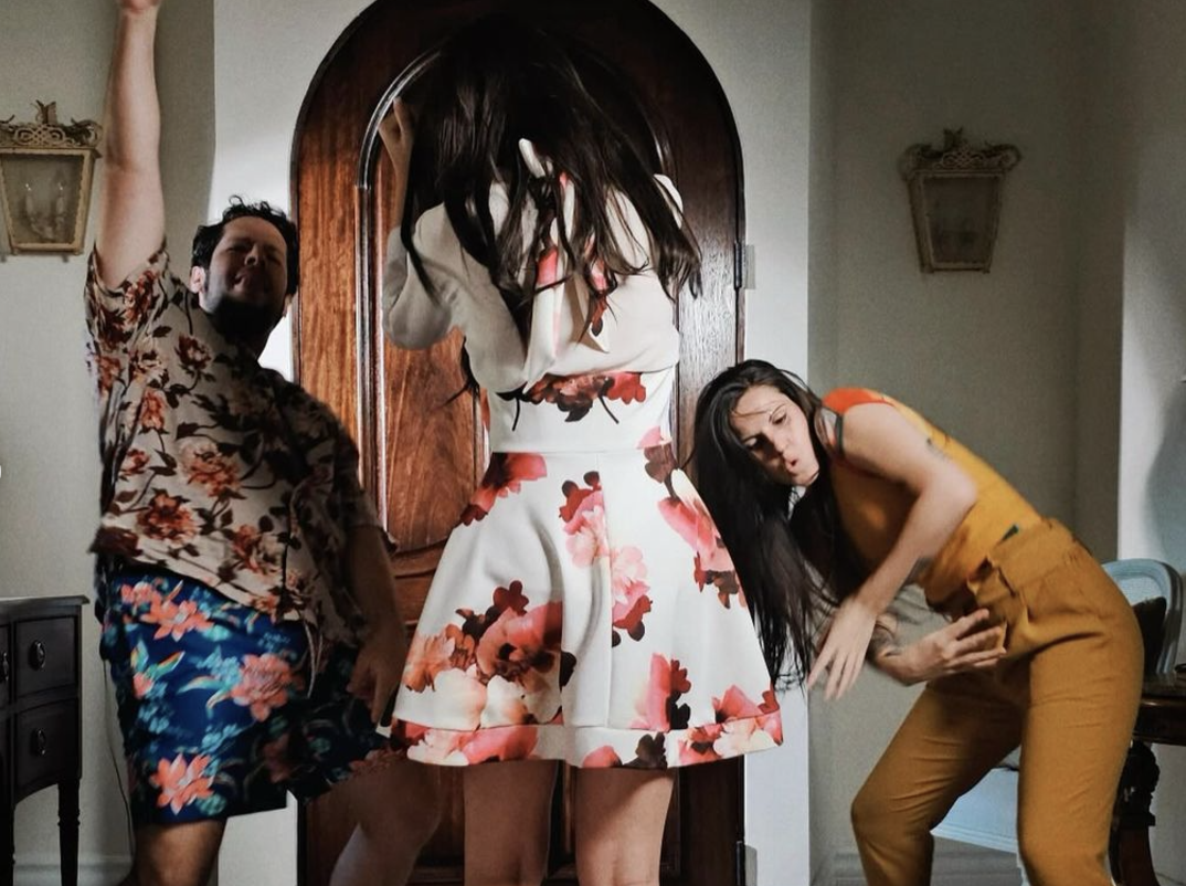 Mommy Issues (Ashleigh Coffelt, 2024) - 10 Minutes