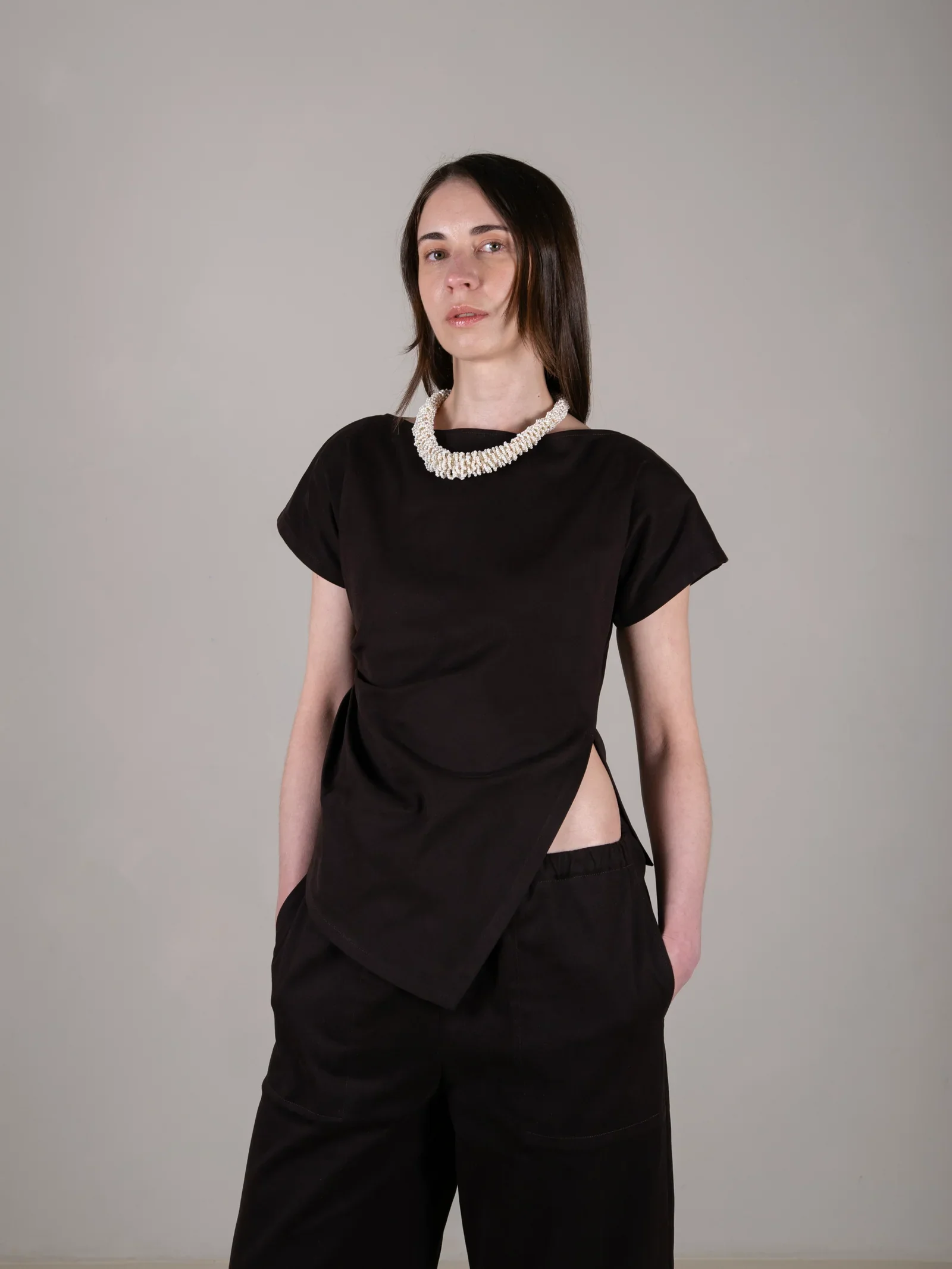 Pleat_top_brown_3.webp