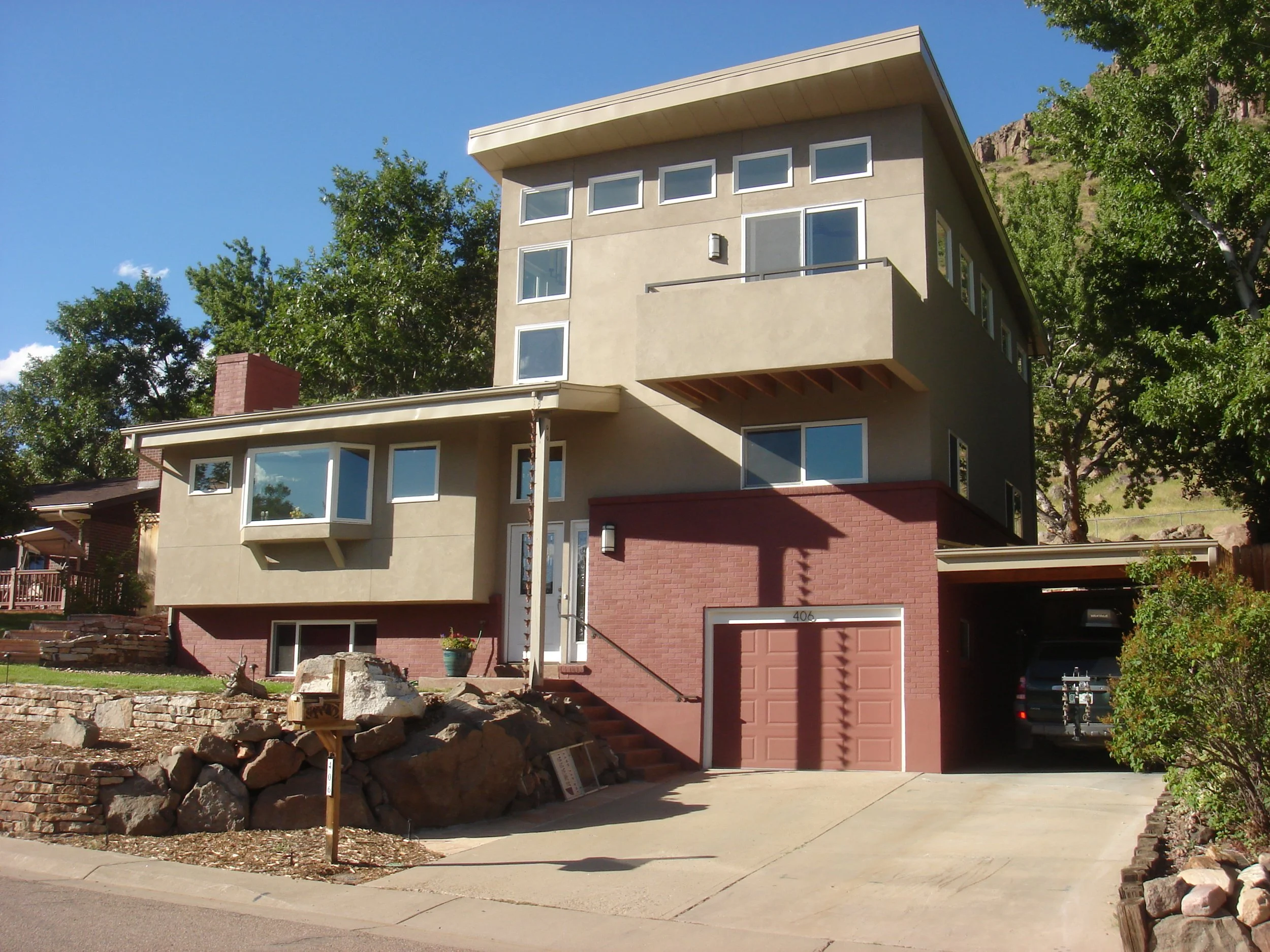 1342-02 Exterior.JPG