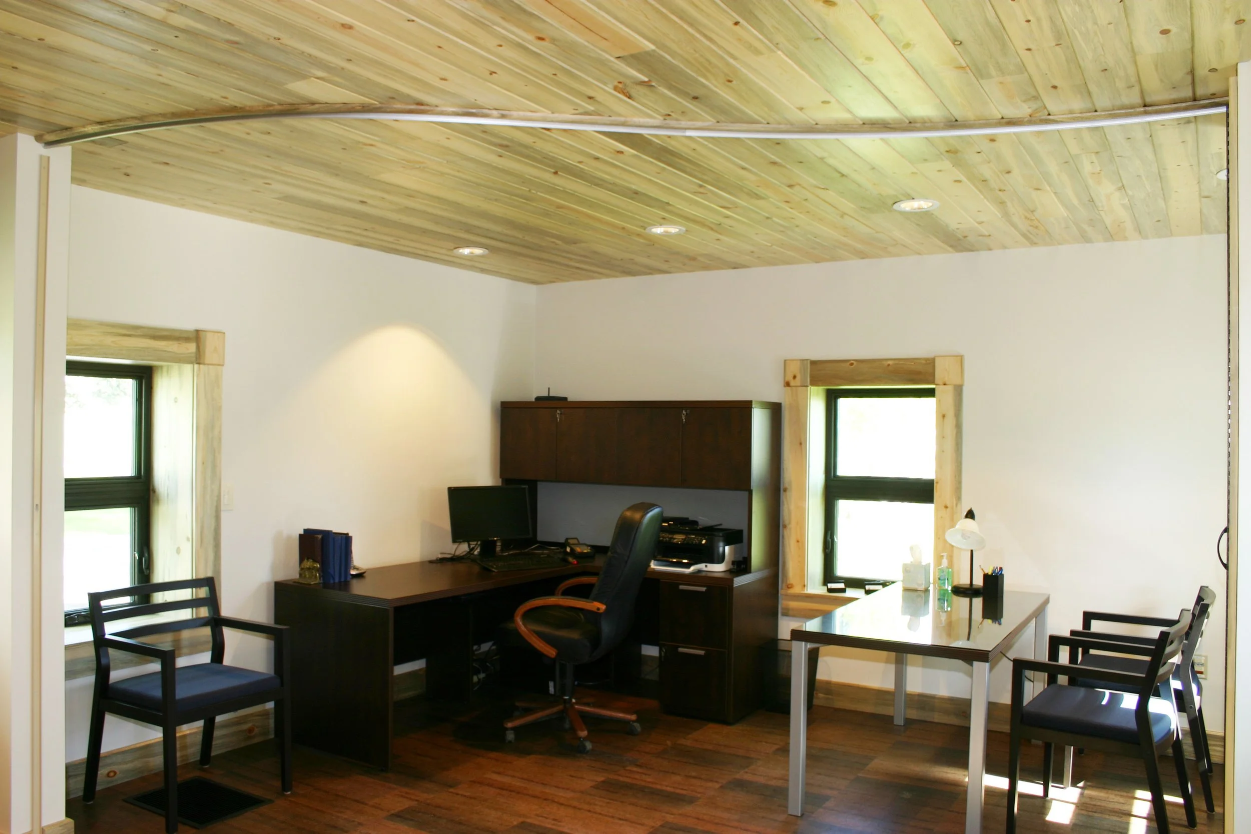 06 Interior 2.jpg