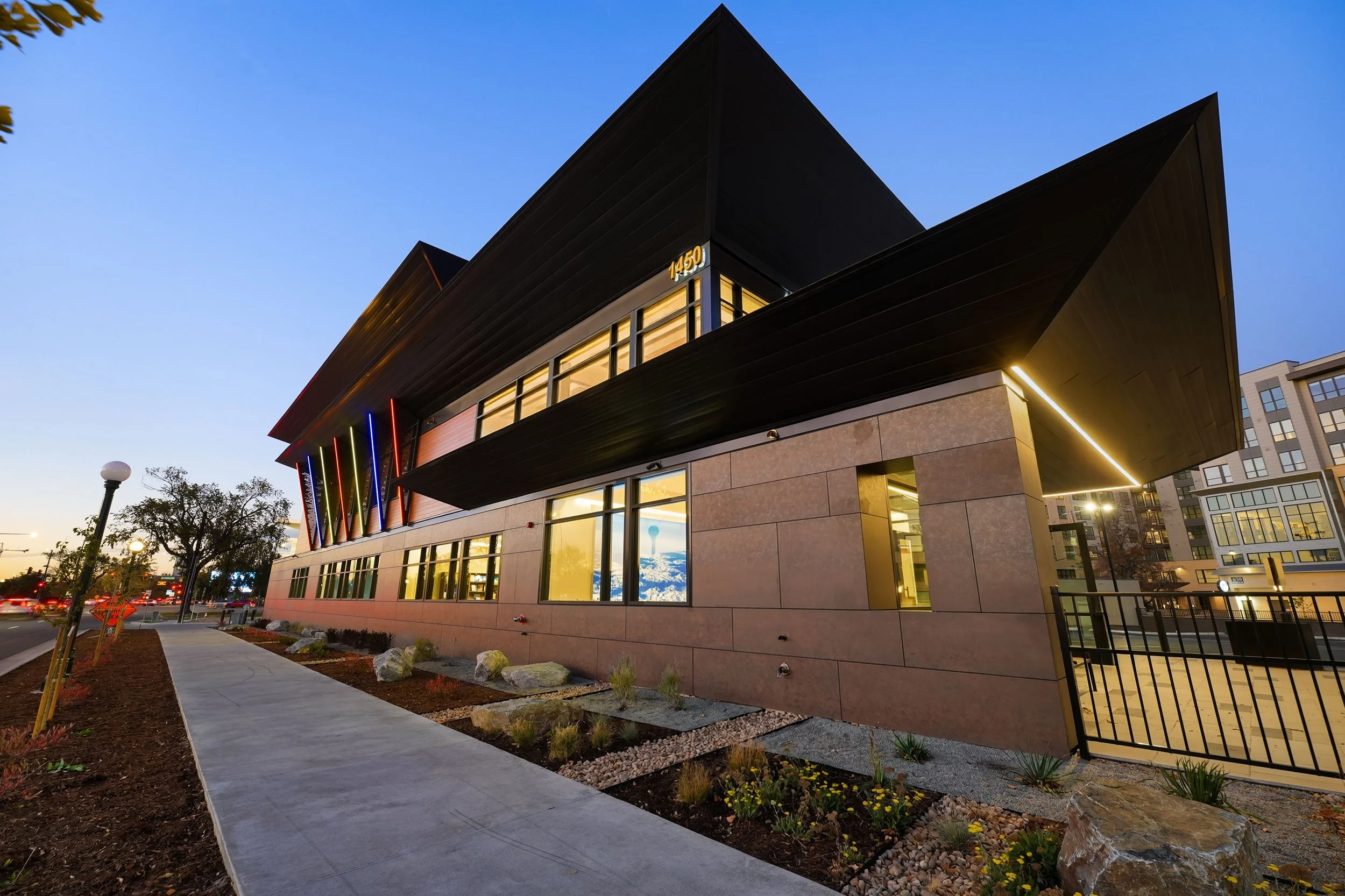 04 Exterior Night.jpg