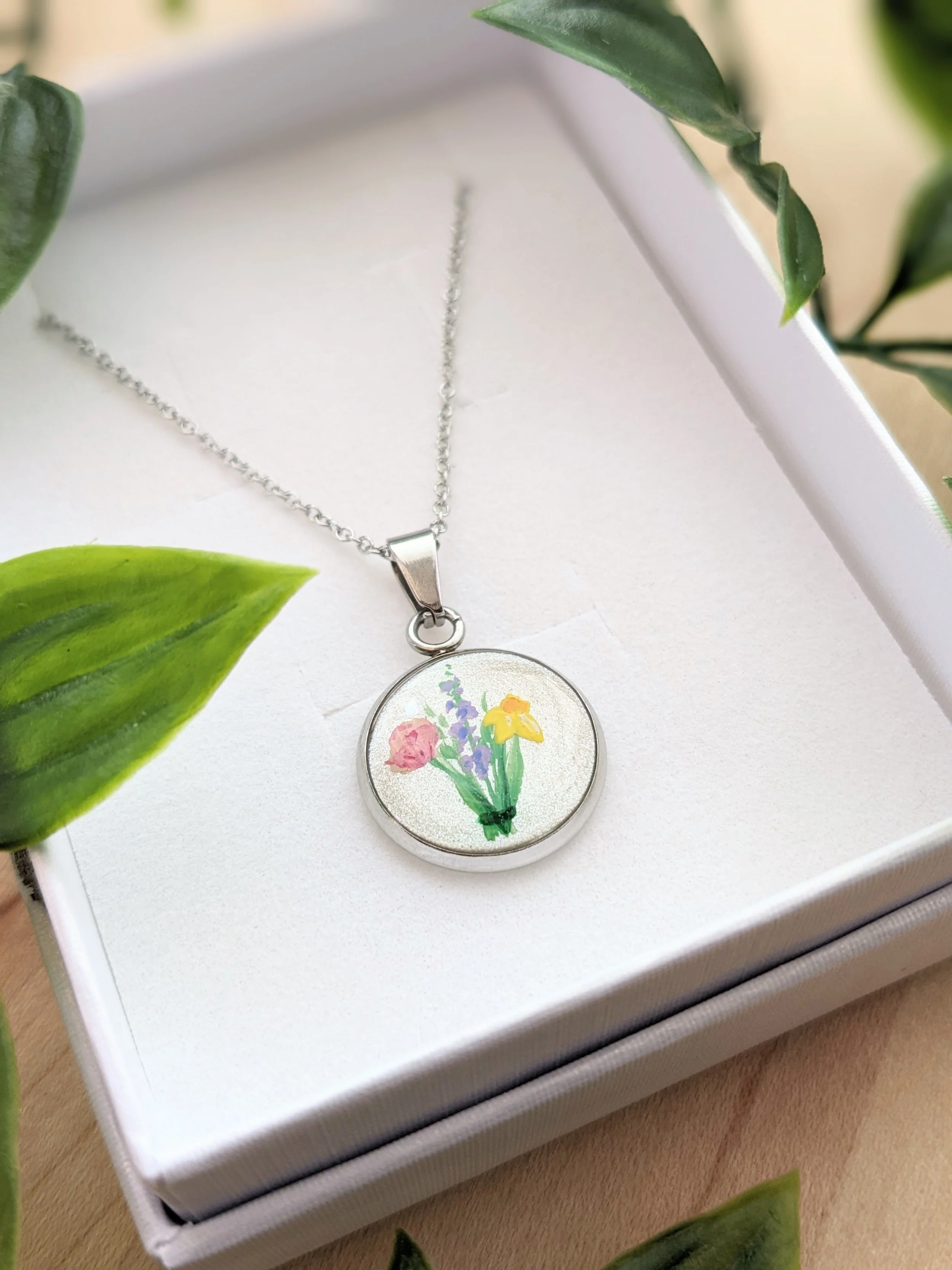 Custom hand-painted birth flower bouquet necklace (2022)