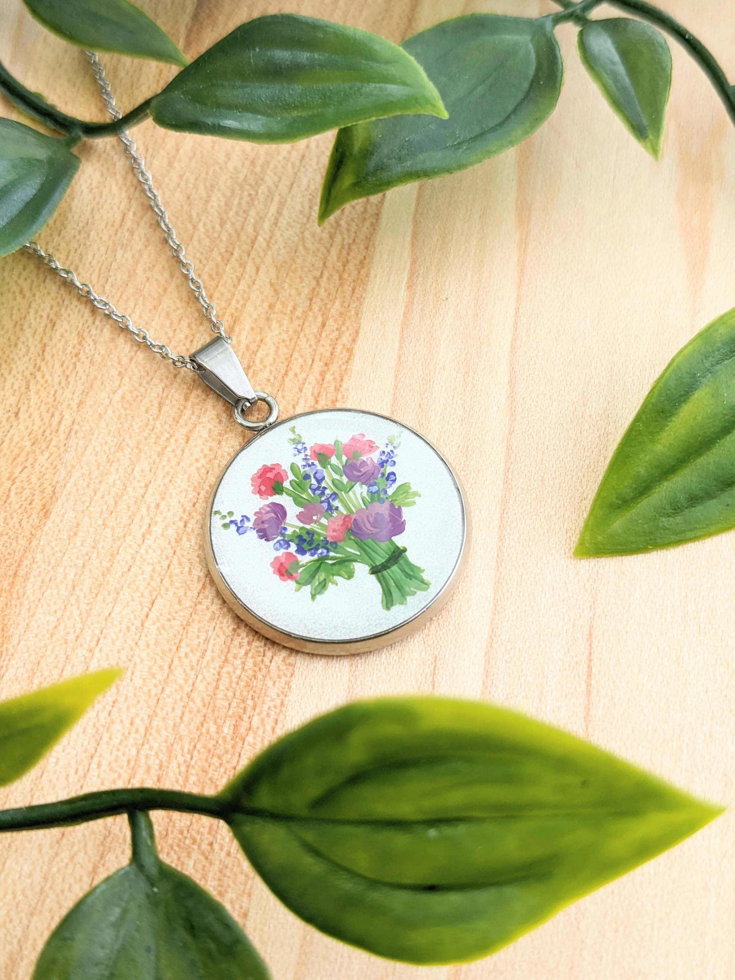 Custom hand-painted birth flower bouquet necklace (2022)