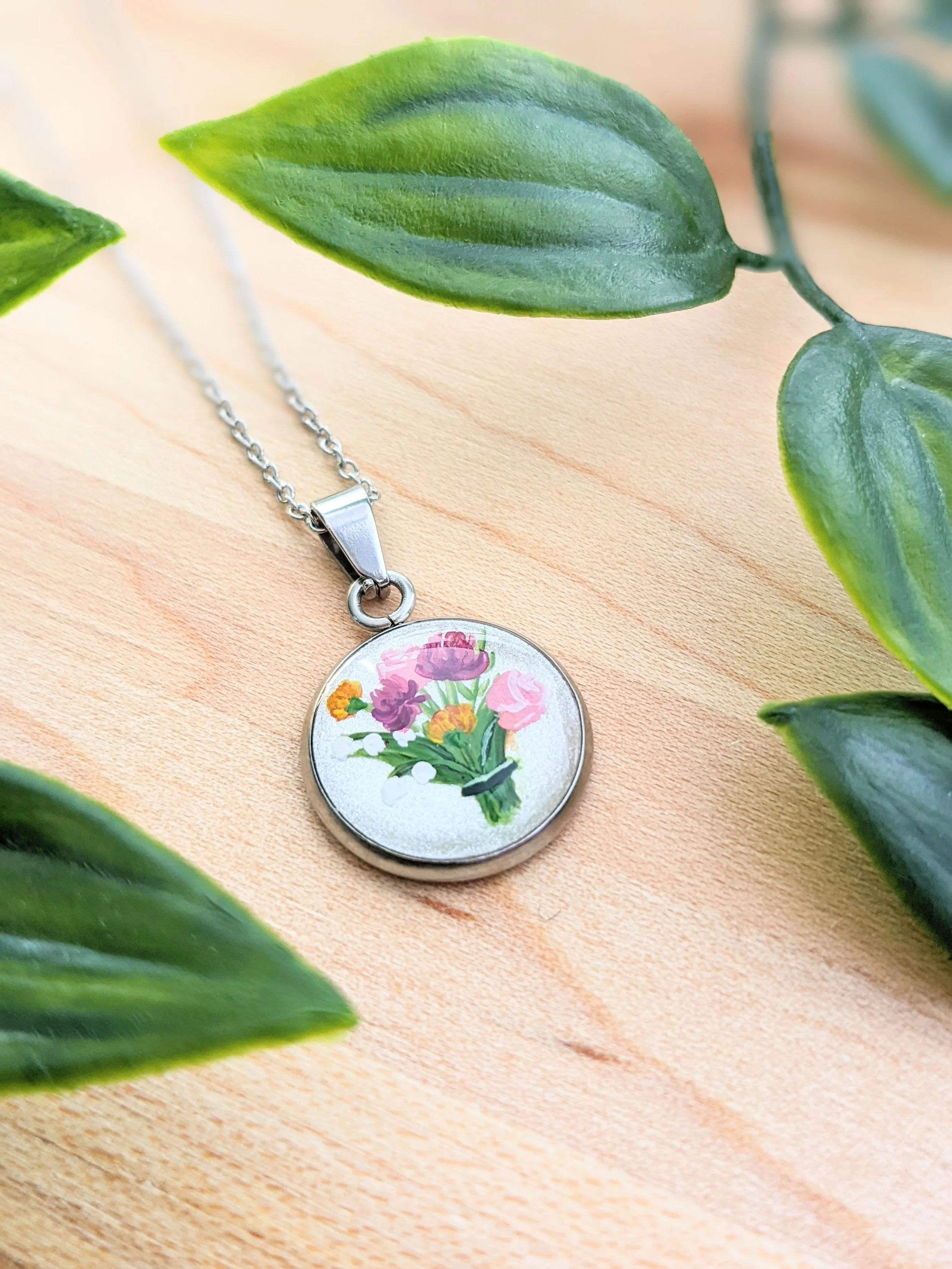 Custom hand-painted birth flower bouquet necklace (2022)