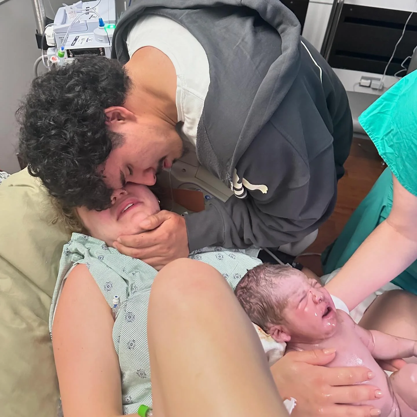 3 months ago I was given the opportunity to support my sister 🤍 this is a memory I will always hold close to my heart. The amount of strength and beauty she holds, I&rsquo;m forever in awe of her. Sweet baby Aziel, you are such a blessing to our fam