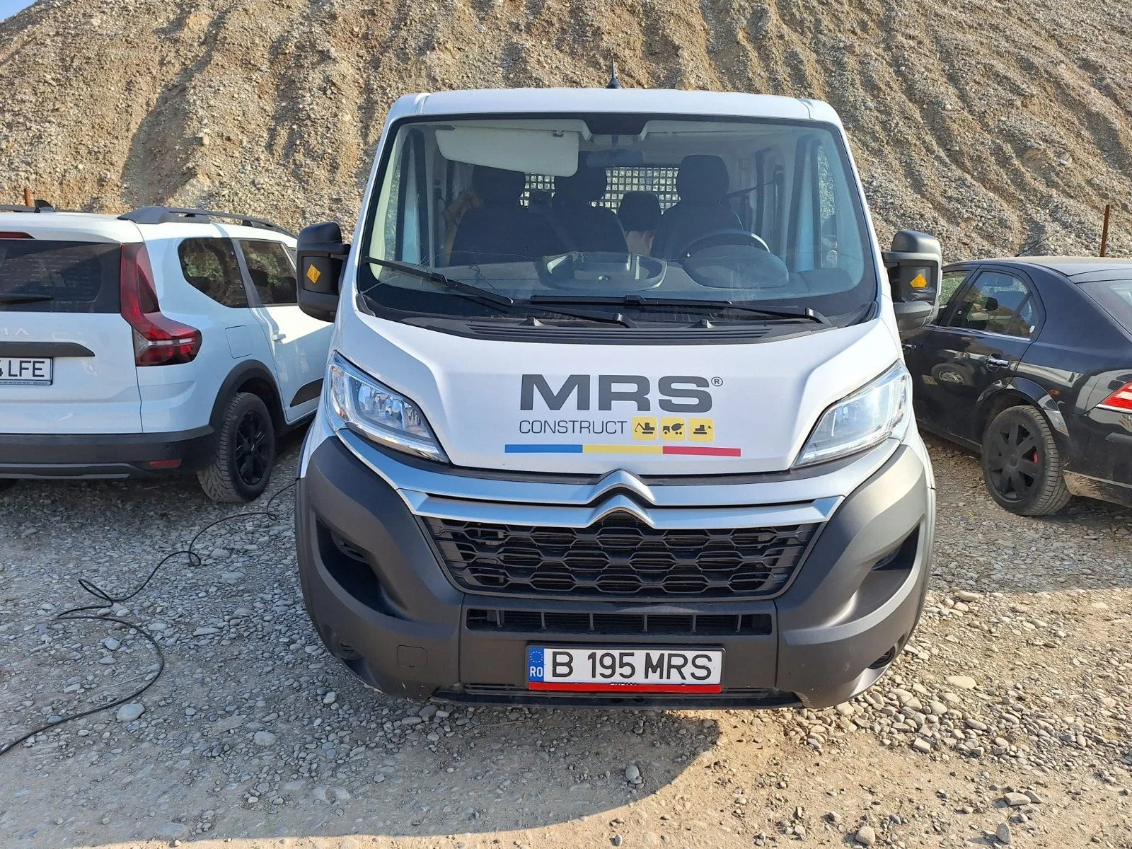 colantari auto MRS CONSTRUCT