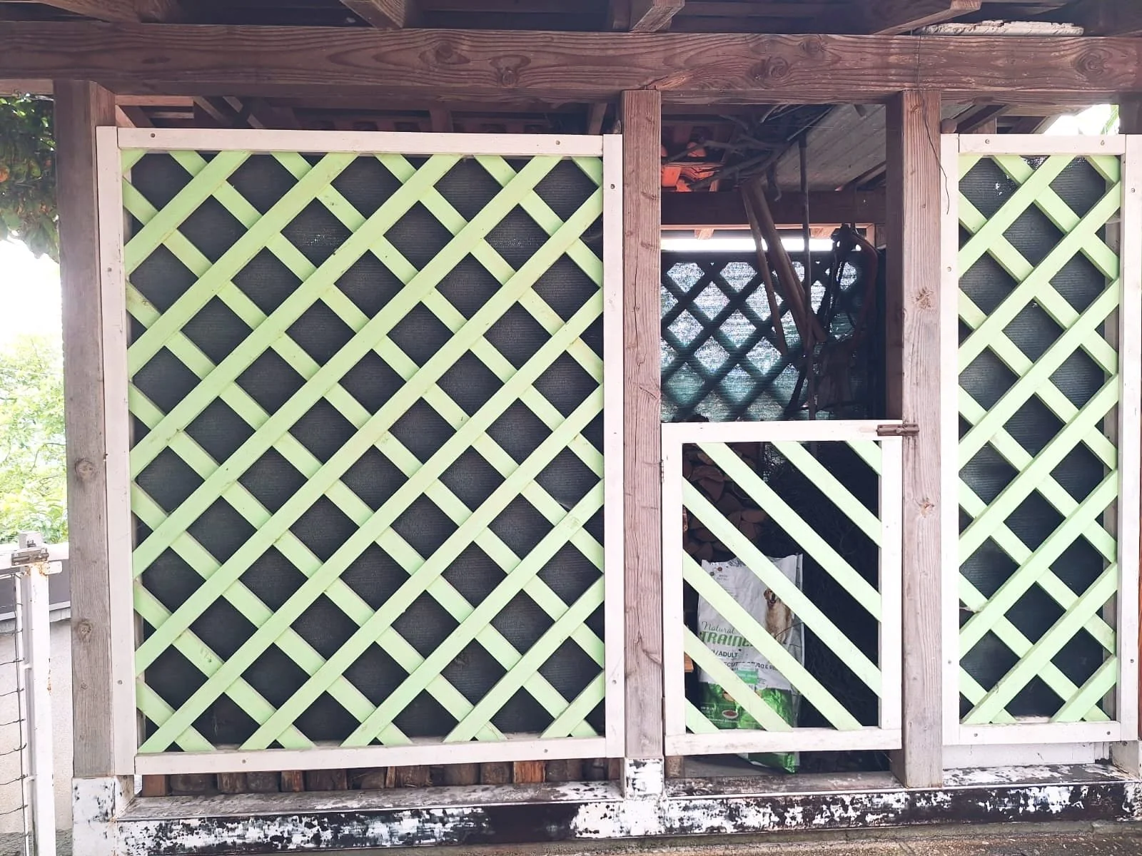 L'esterno invecchiato può essere riparato da BB Stage and Sell, serviamo Alba, Bra, Langhe e Roero