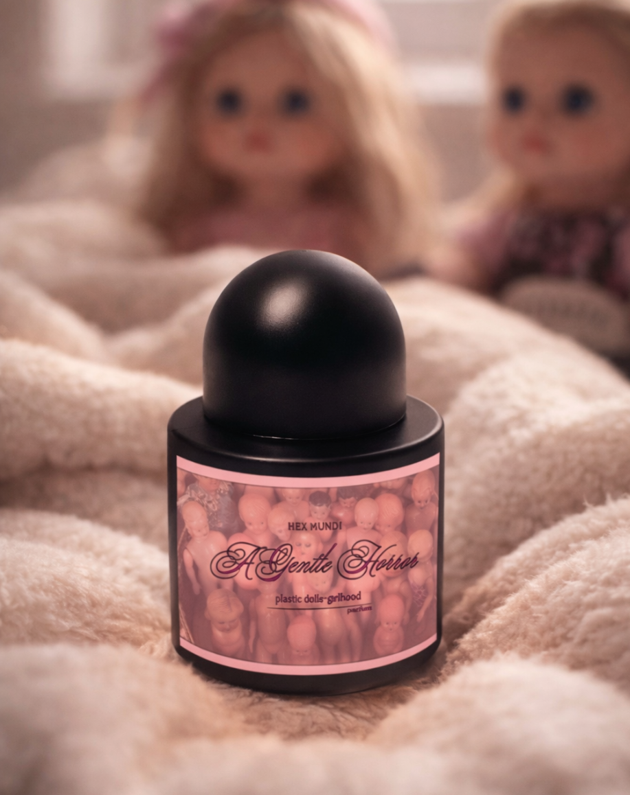 A Gentle Horror Parfum