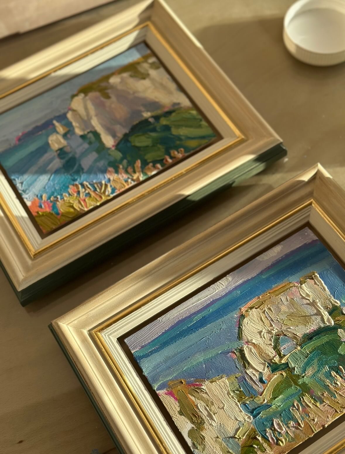 🌞 Autumn Sun in the Studio + Hello from Half-Term

✨ Paintings gathering in the studio - 5 new paintings from my Summer trip to Dorset are now framed and will be available next week 👀 

✨ Honoured to be part of an exhibition hosted by @cramerandbel