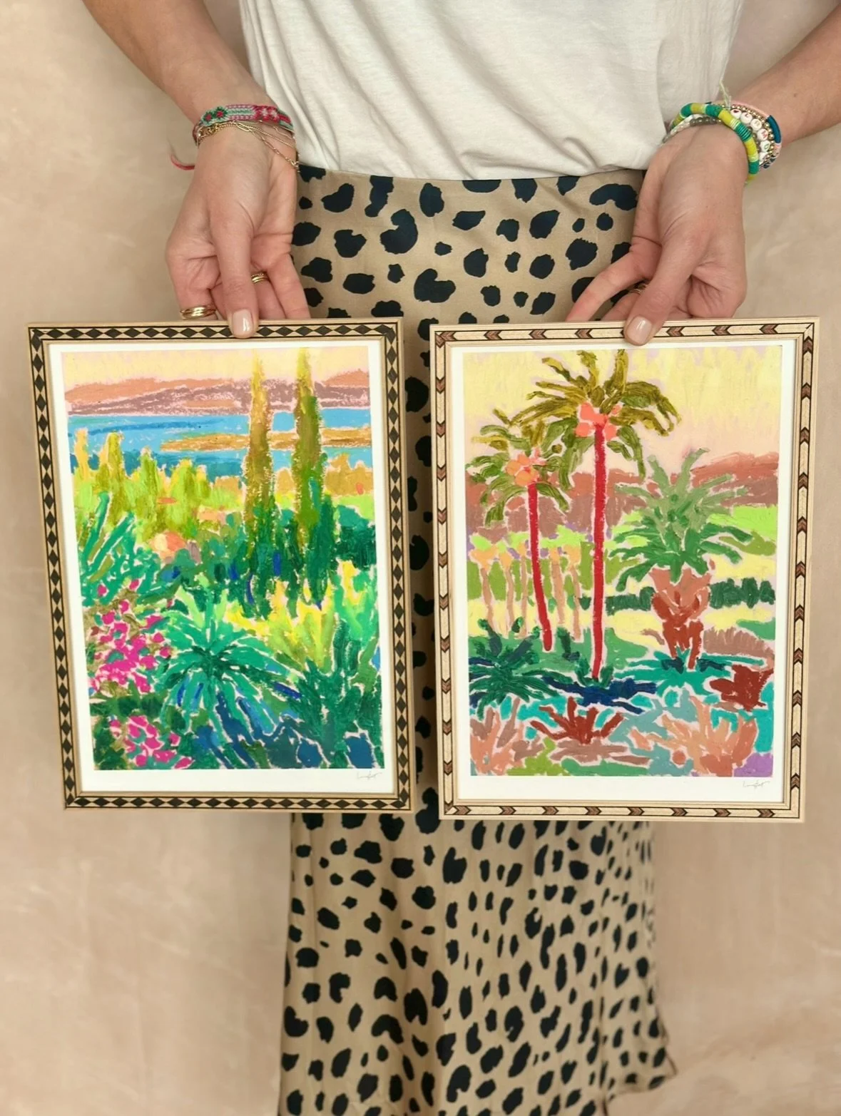 💥 LAST DAY to order PRINTS in time for Christmas

👉 Swipe for the full print collection 

🎁 From &pound;75 for A4 - although I am currently offering 15% off across my website. Comment CODE below for yours. 

👀 To purchase a print head to my websi