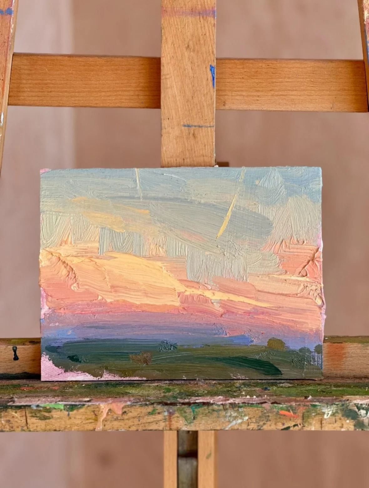 💥 Mini available 💥 

I&rsquo;m starting the new year as I normally do: painting small studies of the views from my studio - I find it so useful to do after a break from painting. I try to focus on gesture, atmosphere and mark making - loosening up 