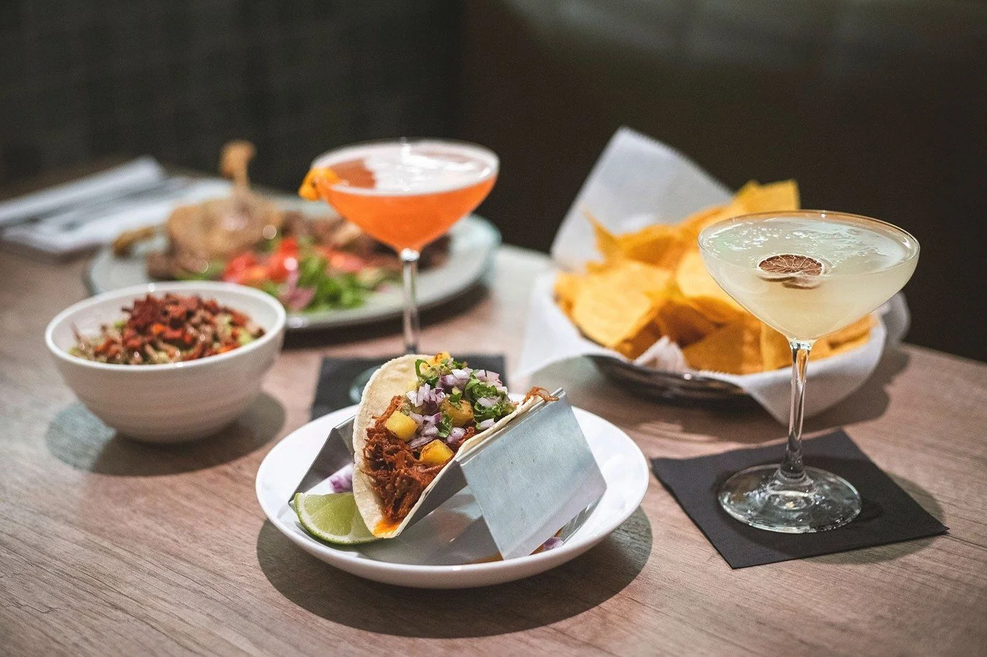 On tap for the weekend: NEW zero proof cocktails and killer specials⁠
⁠
CHEF'S GUAC⁠
black garlic crema and Spanish chorizo⁠
⁠
AL PASTOR TACOS⁠
adobo pork, red onion, grilled pineapple, salsa verde, cilantro⁠
⁠
ROASTED DUCK LEG CONFIT⁠
fingerling pot