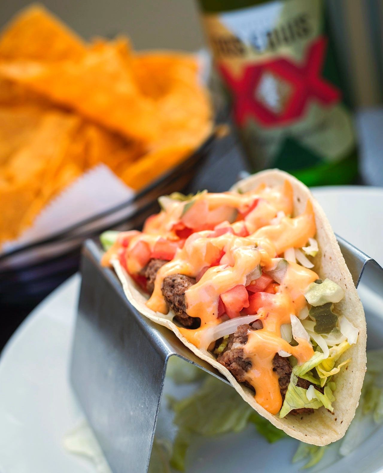 Burger or tacos tonight? Yep.⁠
⁠
Cheeseburger tacos loaded with ground beef, jack cheese, onion, lettuce, tomato, pickles, and chipotle aioli. ⁠
⁠
It's the best of both worlds&mdash;and only here for a limited time.⁠
⁠
See you tonight.