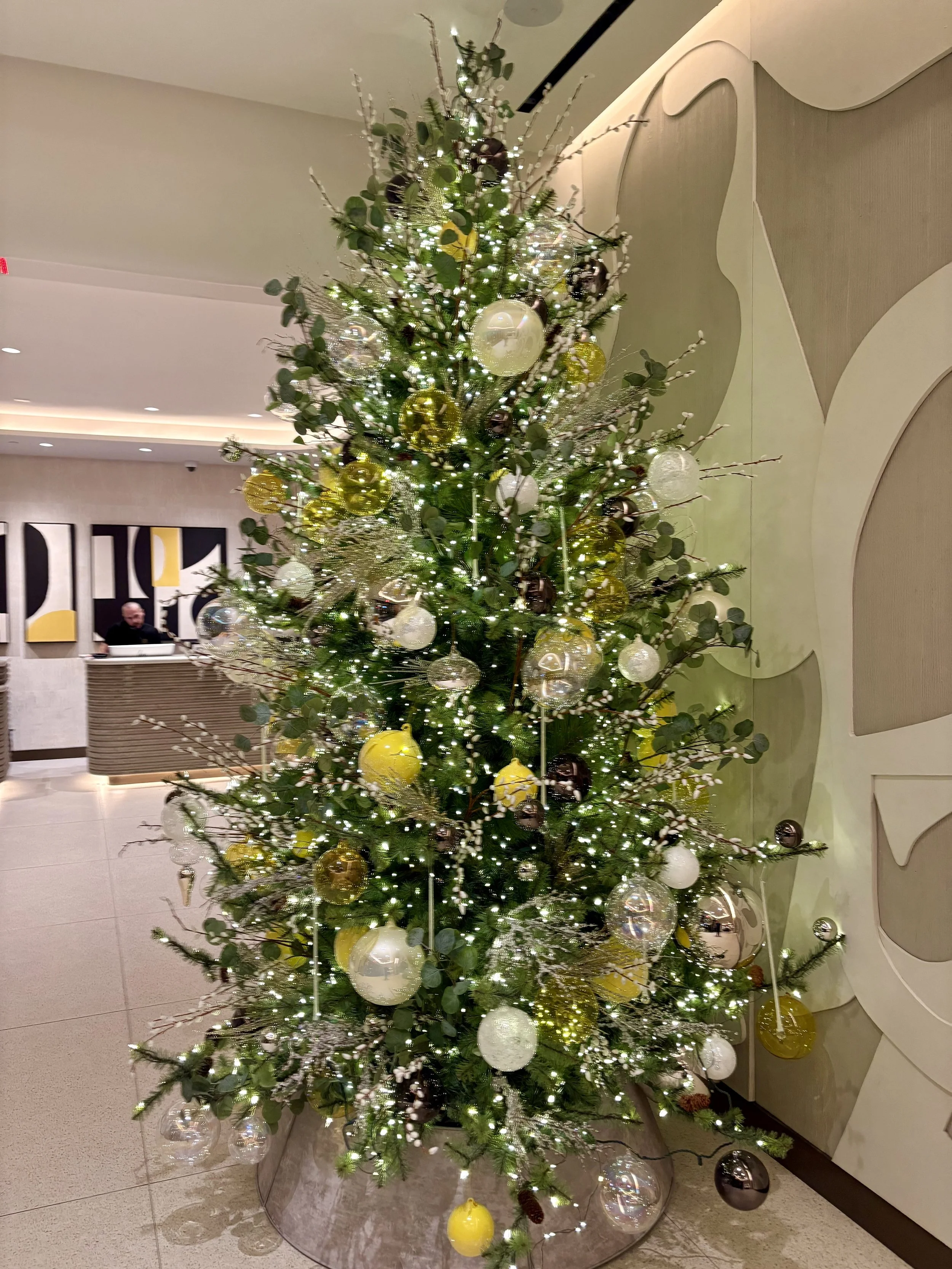 Kimpton Theta Christmas: A New York Tradition I Treasure, With 3 Broadway Shows!