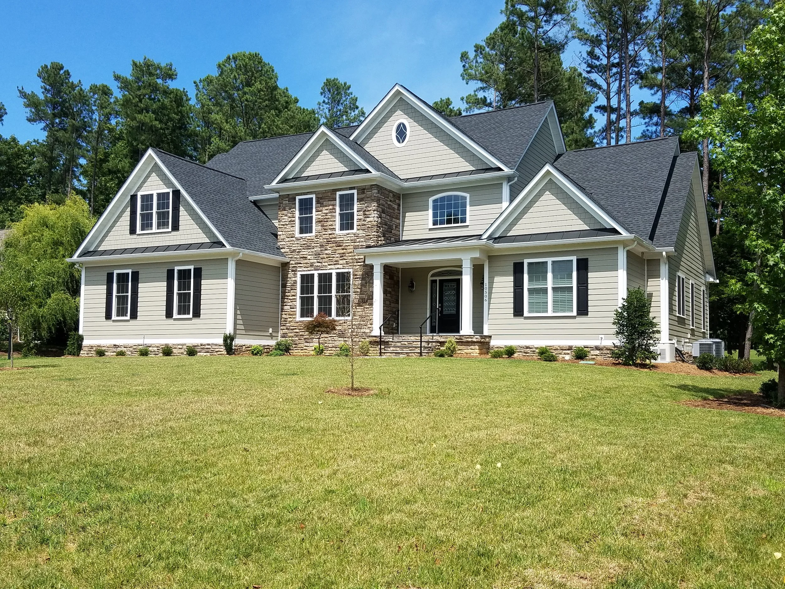 Front Elevation 4.jpg