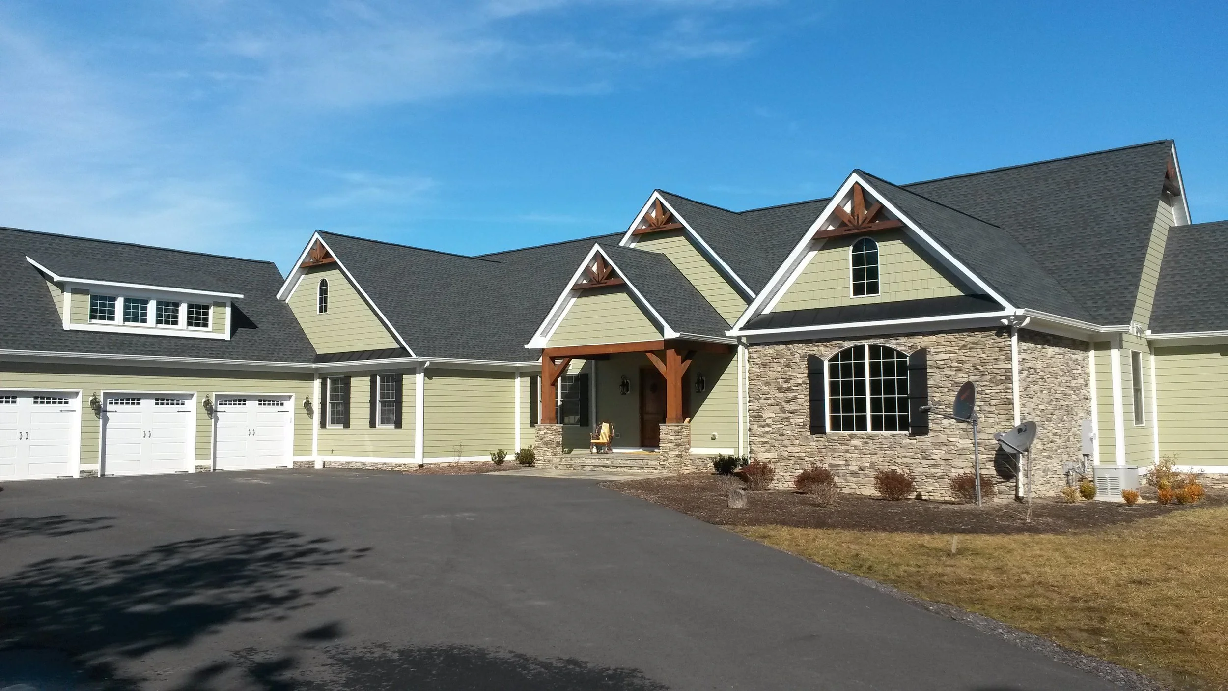 Click photo to see more of this home