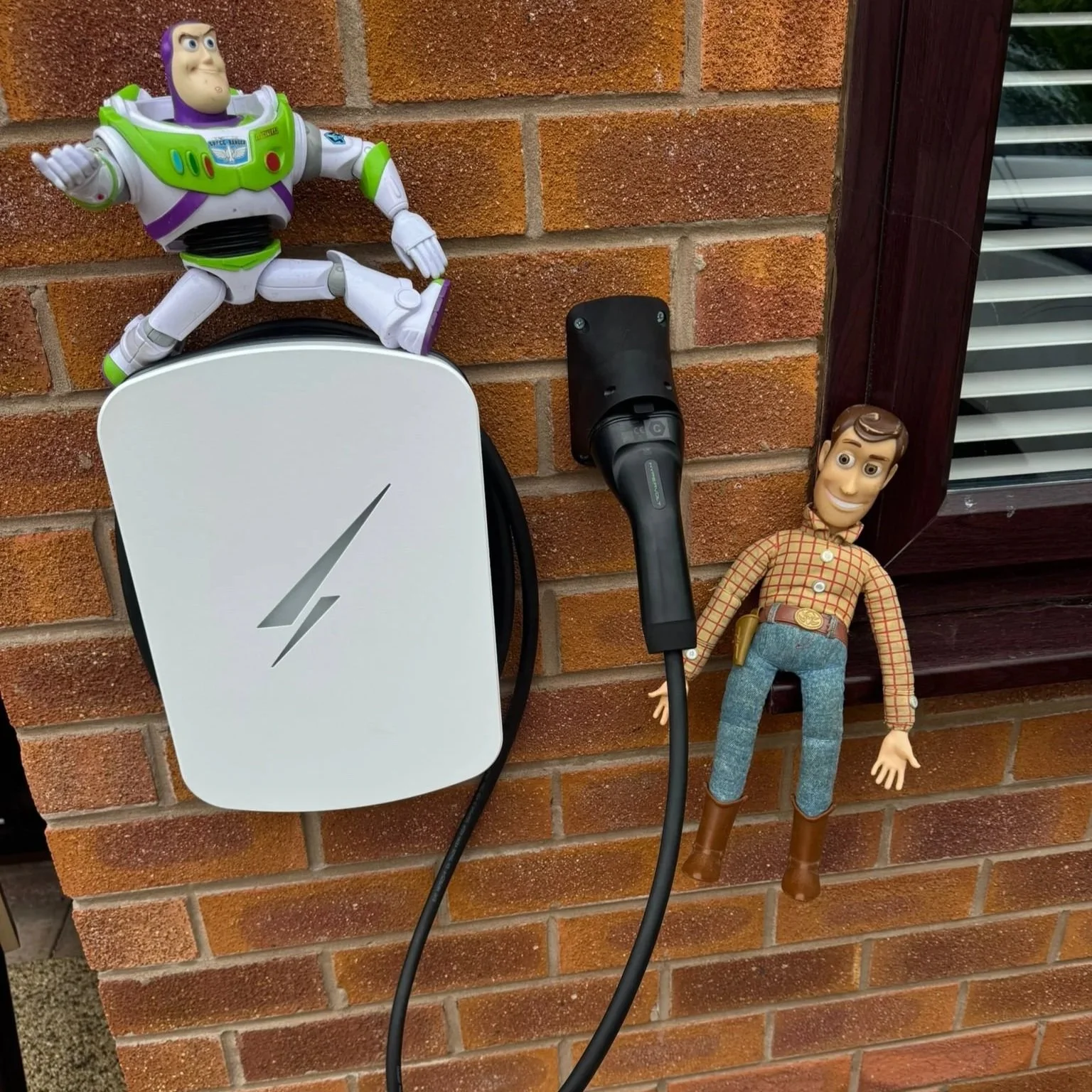 hypervolt-ev-chargepoint-install-liverpool.jpg