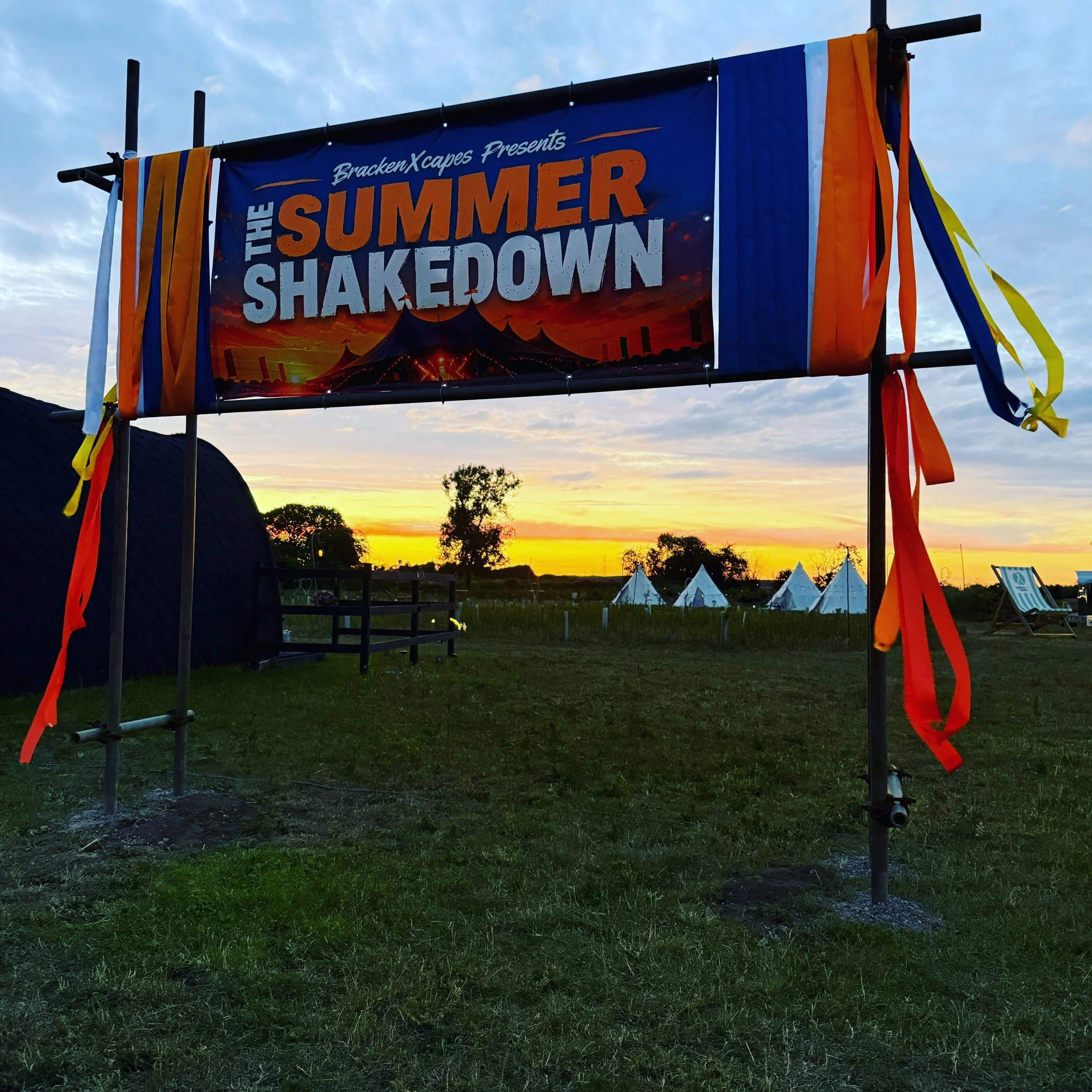 The Cowboys and Cowgirls came out in force this weekend for the fourth @brackenxcapes Summer Shakedown! The acts, the guests and even the weather all delivered and made it yet another fantastic event. Well done to Nigel and all the team! #Electrovoic