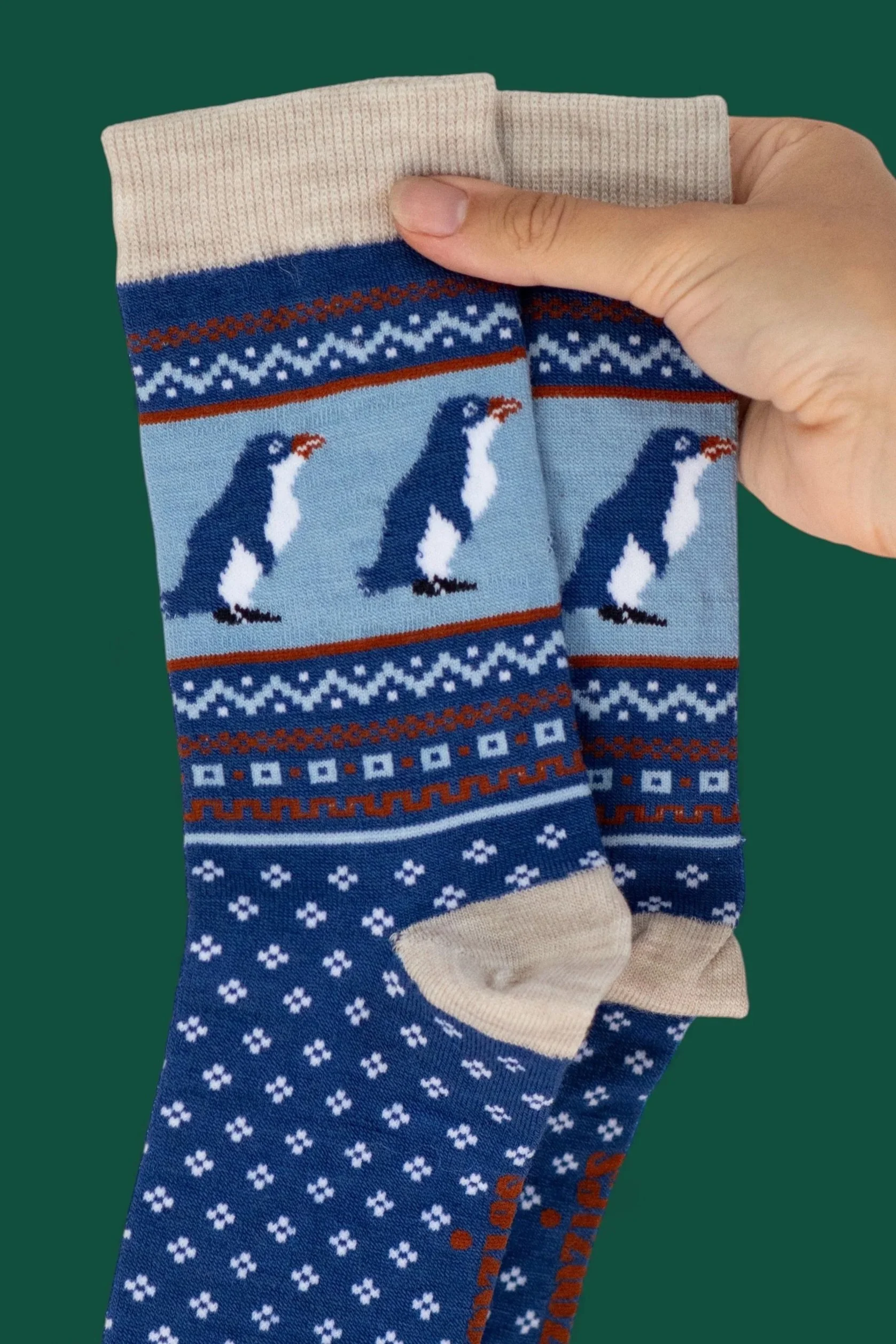 Adult+Merino+Socks_NZ+merino+wool+socks_Blue+Little+Penguin+Fair+Isle+Design_made+in+NZ_Zoozies_1.jpg