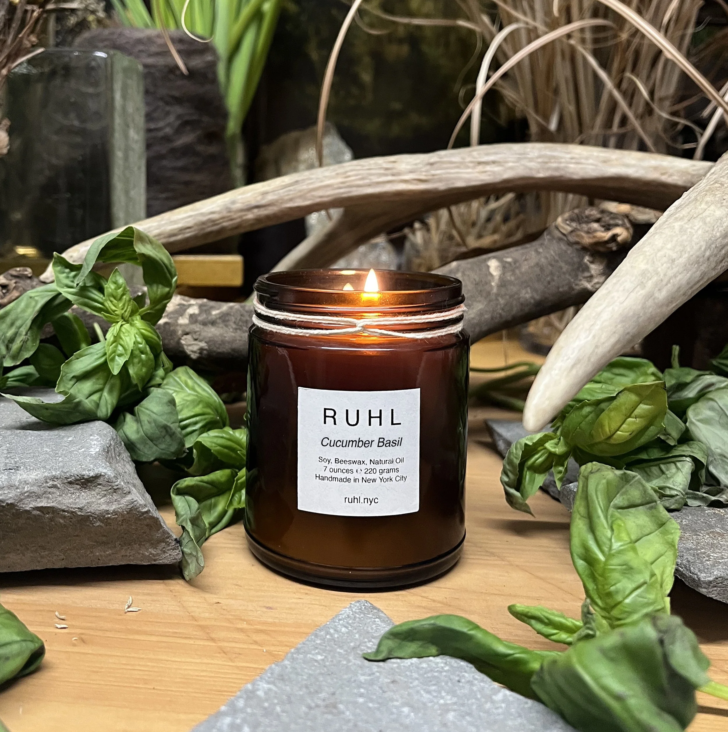 R U H L - Cucumber Basil Candle