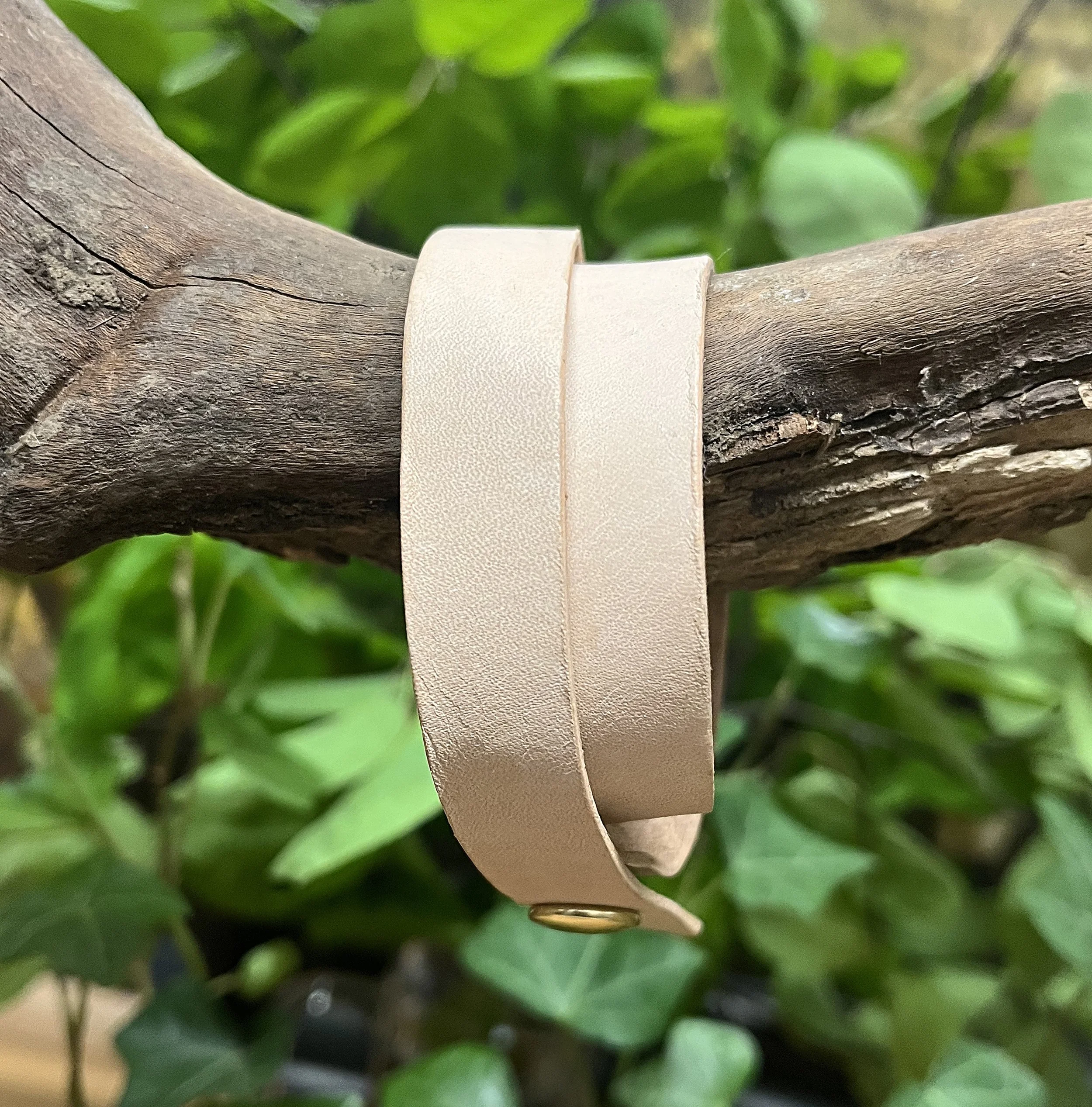 Leather Wrap Bracelet Natural v7.jpg