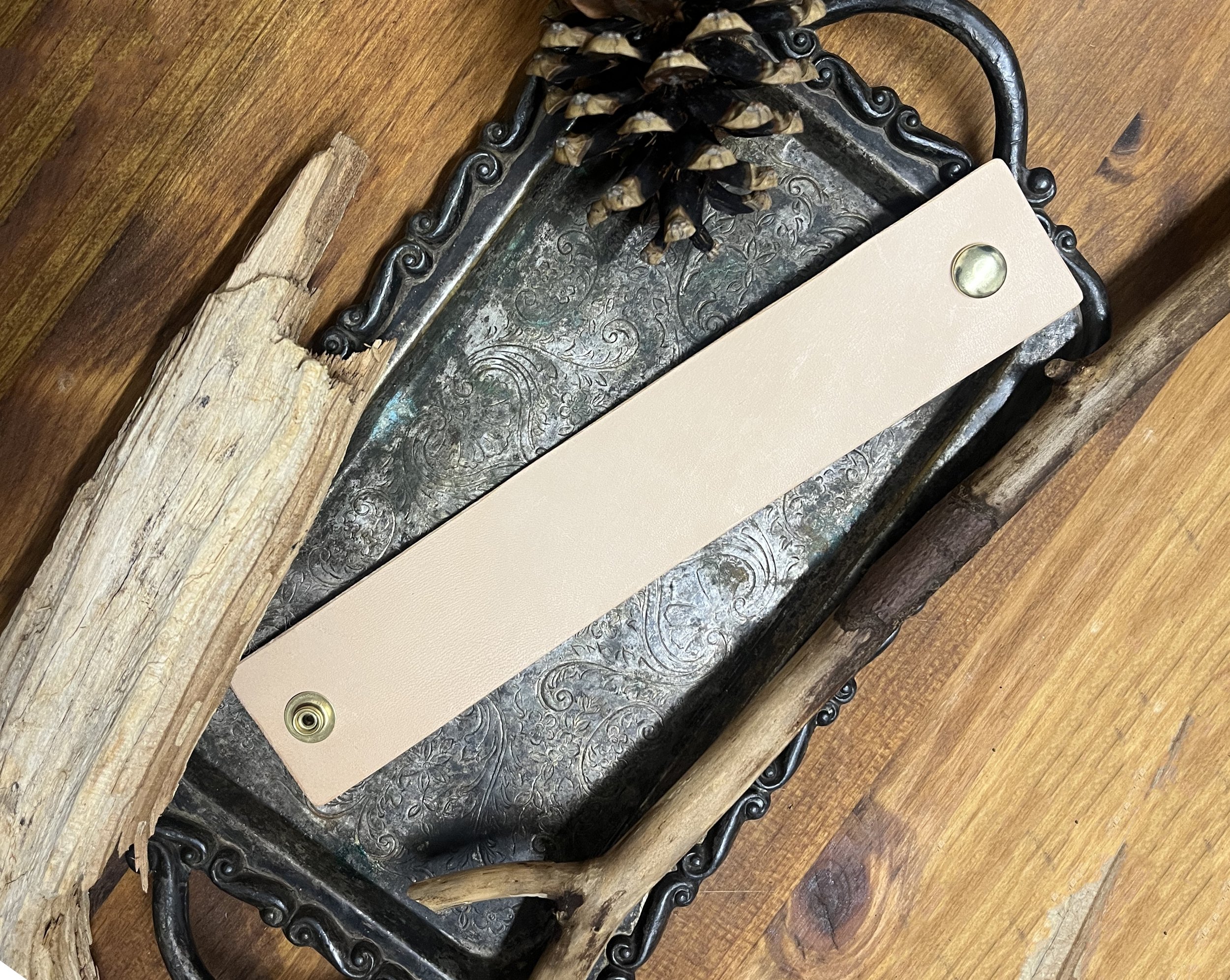 Leather Cuff Natural v10.jpg