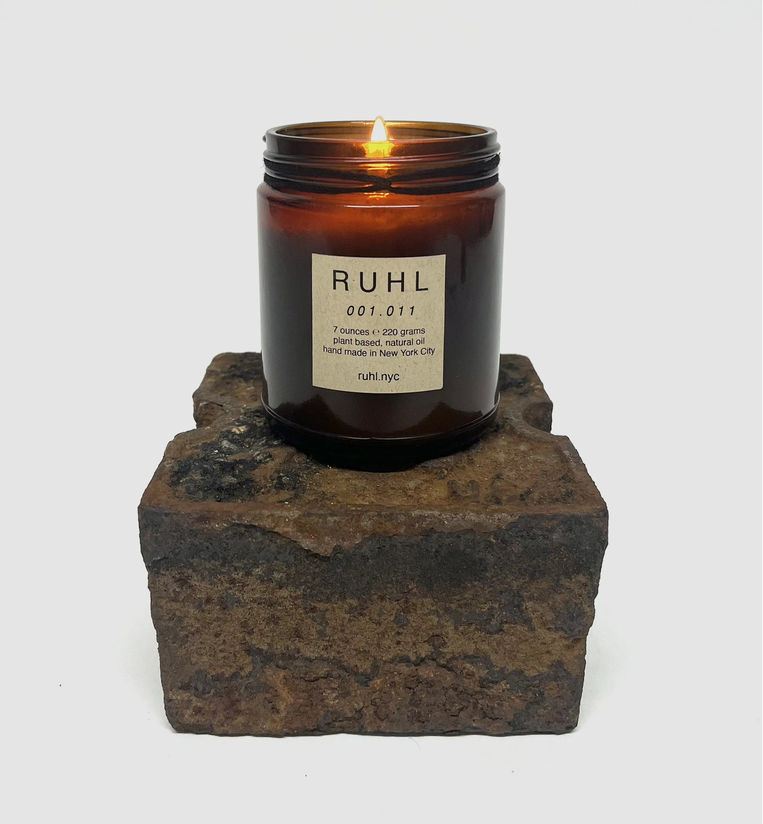 R U H L - 0 0 1 . 0 1 1  Candle