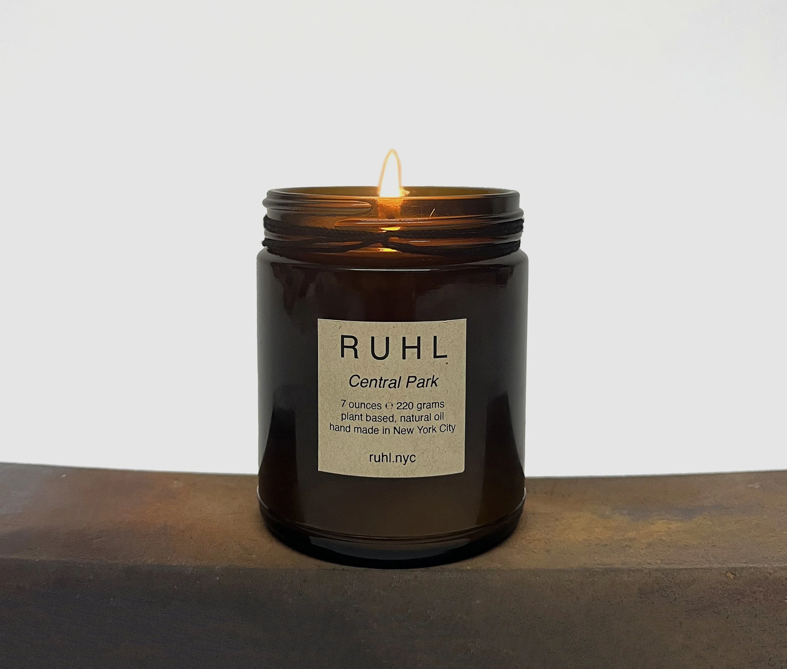 R U H L - Central Park Candle
