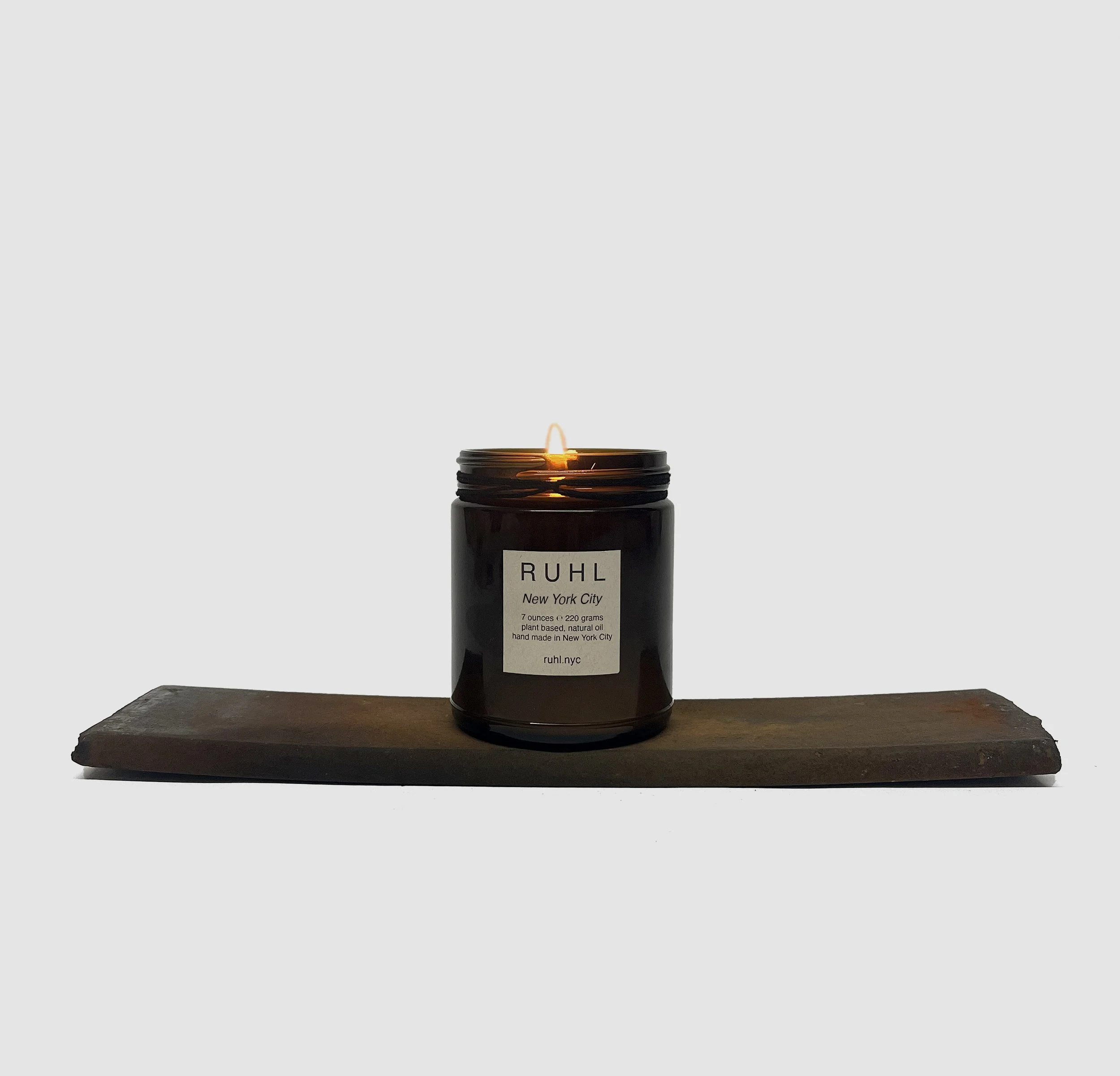R U H L - New York City Candle