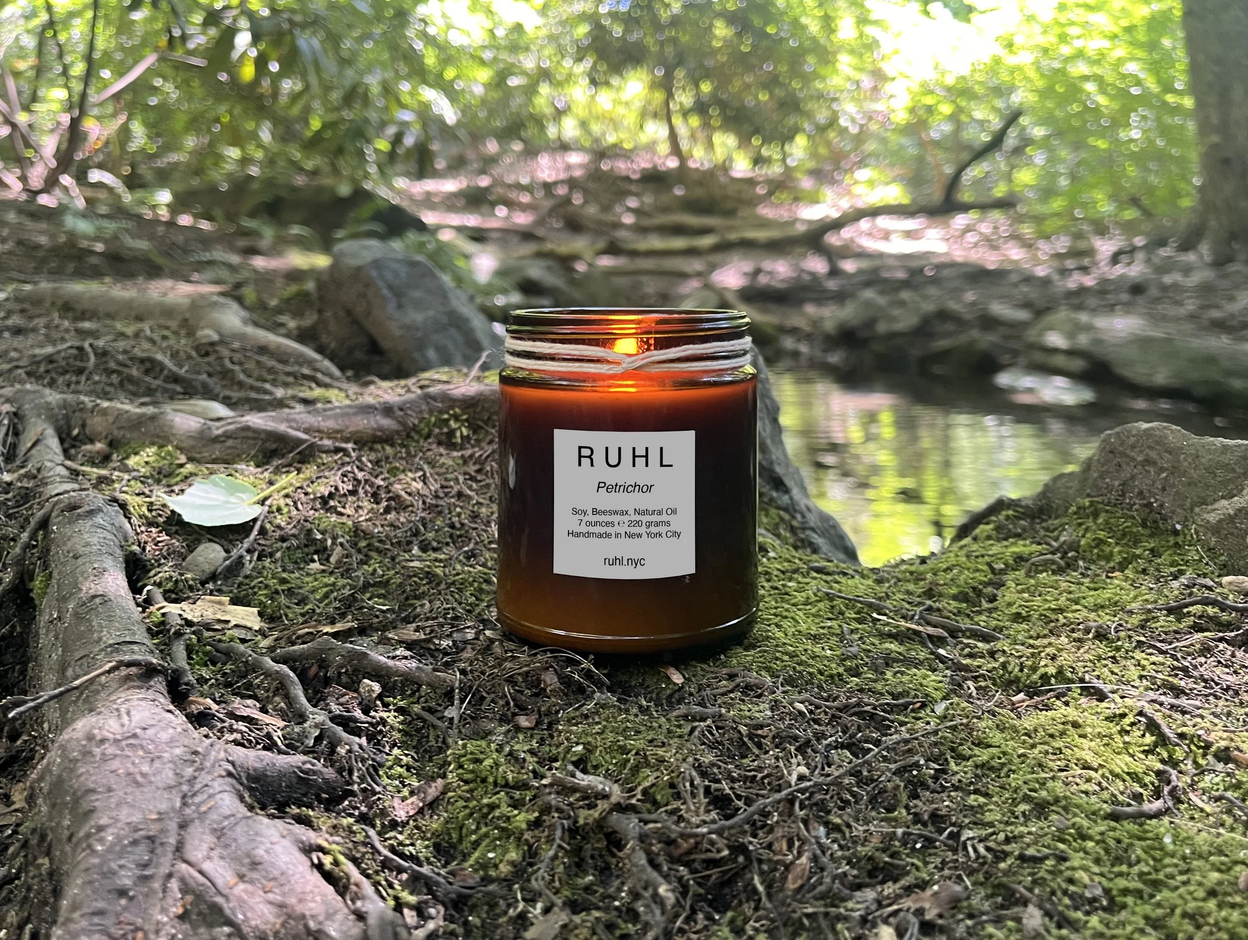 R U H L  -  Petrichor Candle