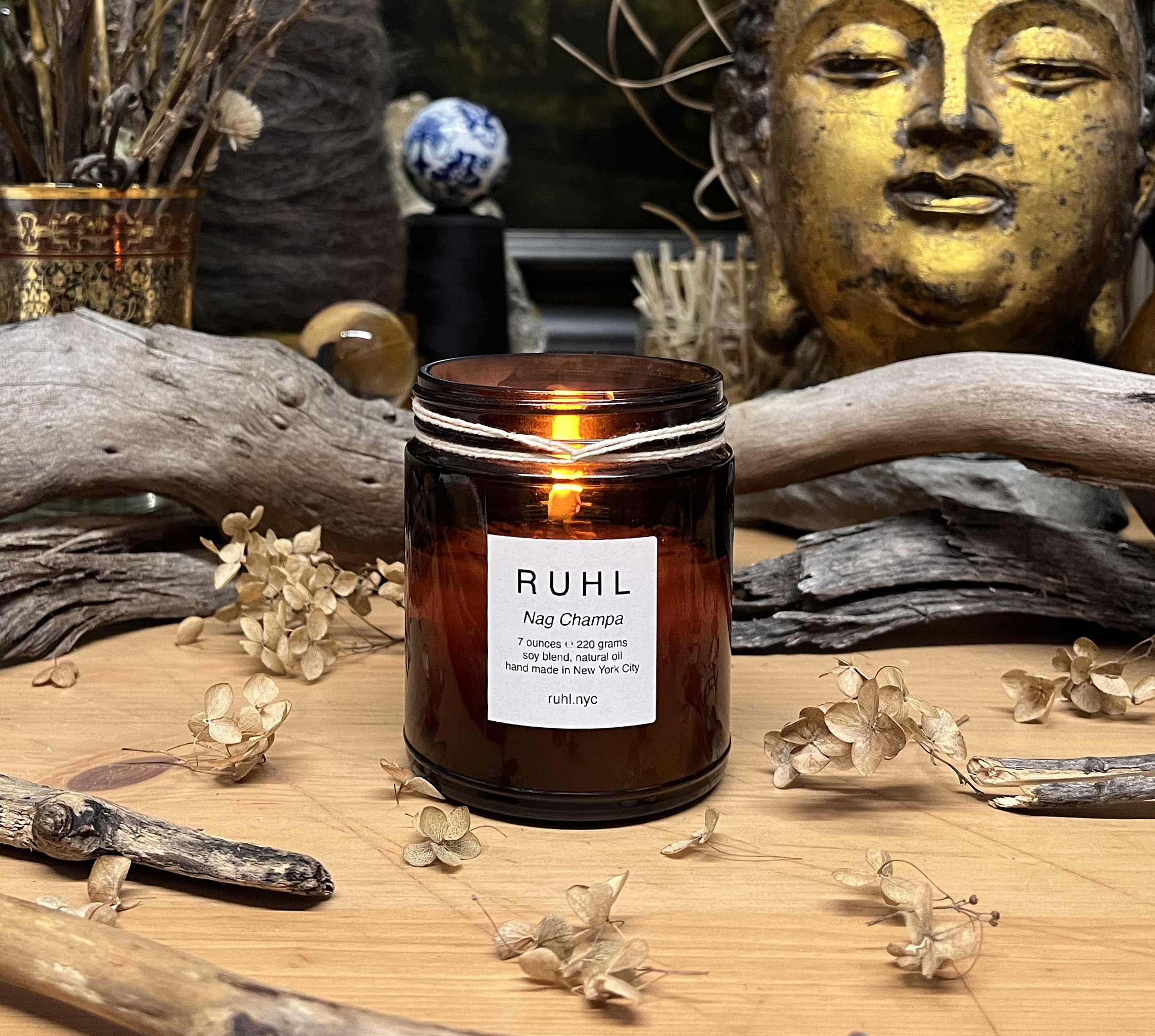 R U H L  -  Nag Champa Candle