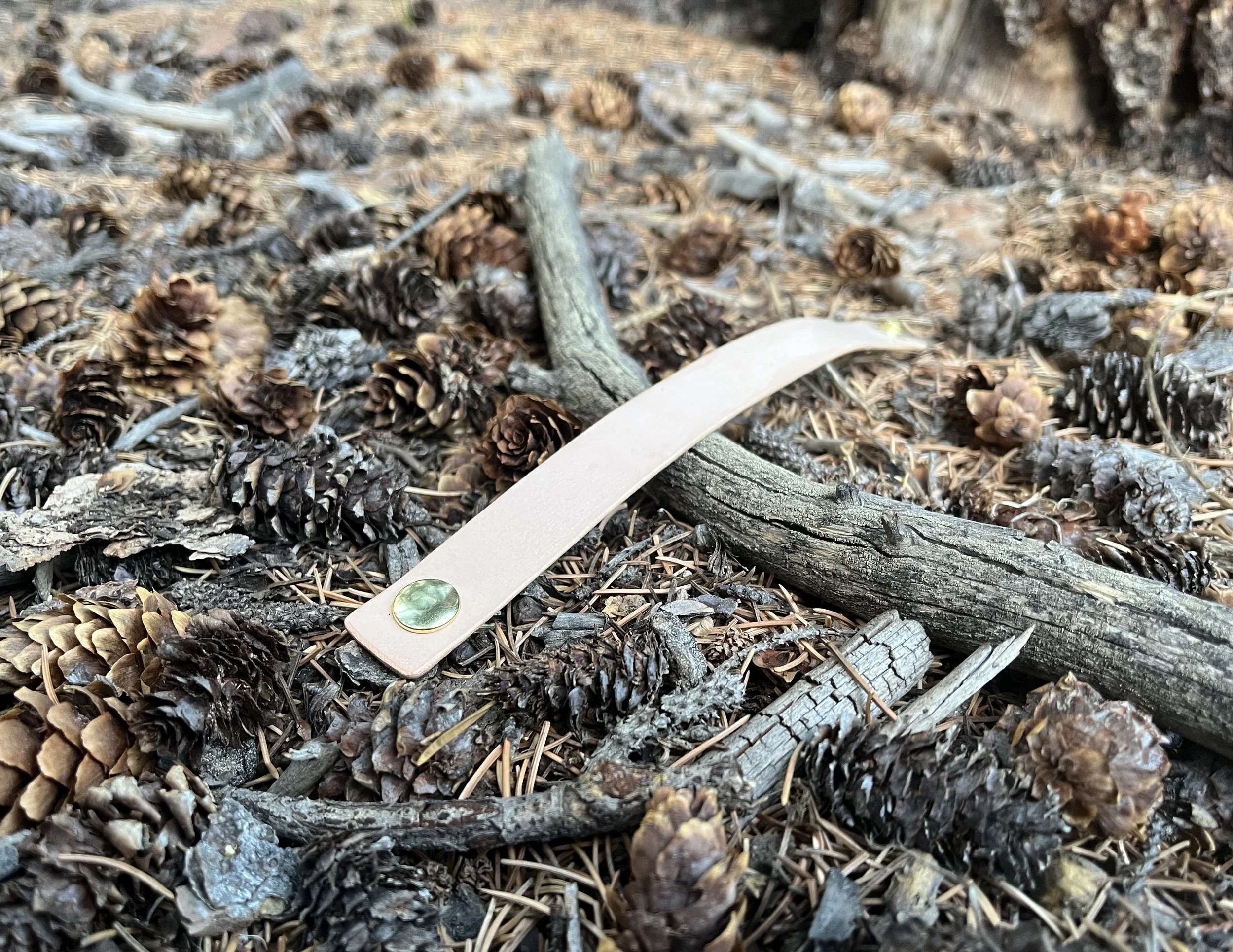 R U H L - Natural Leather Bracelet v1.jpg