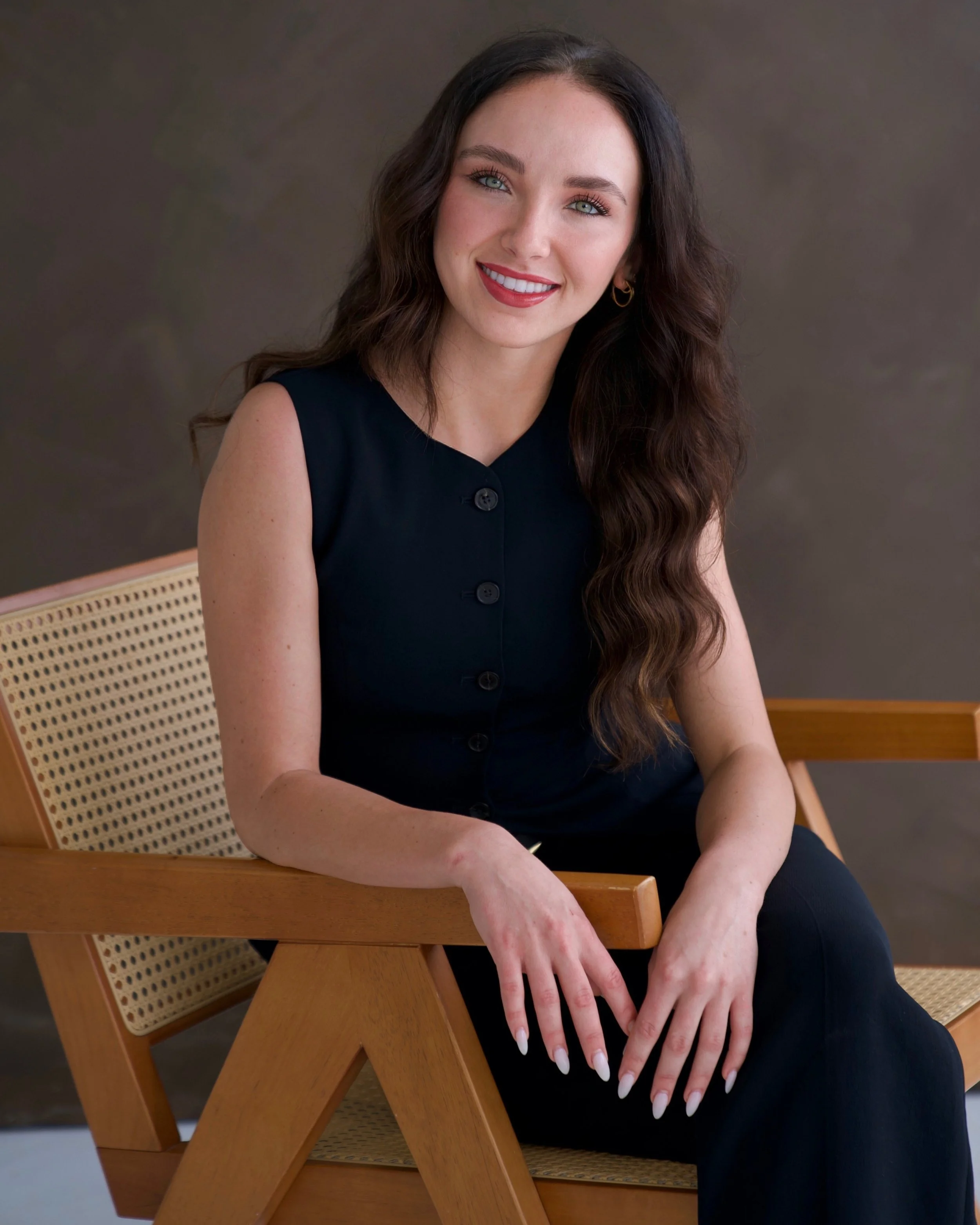 Abby Kallay, Junior Sales Executive