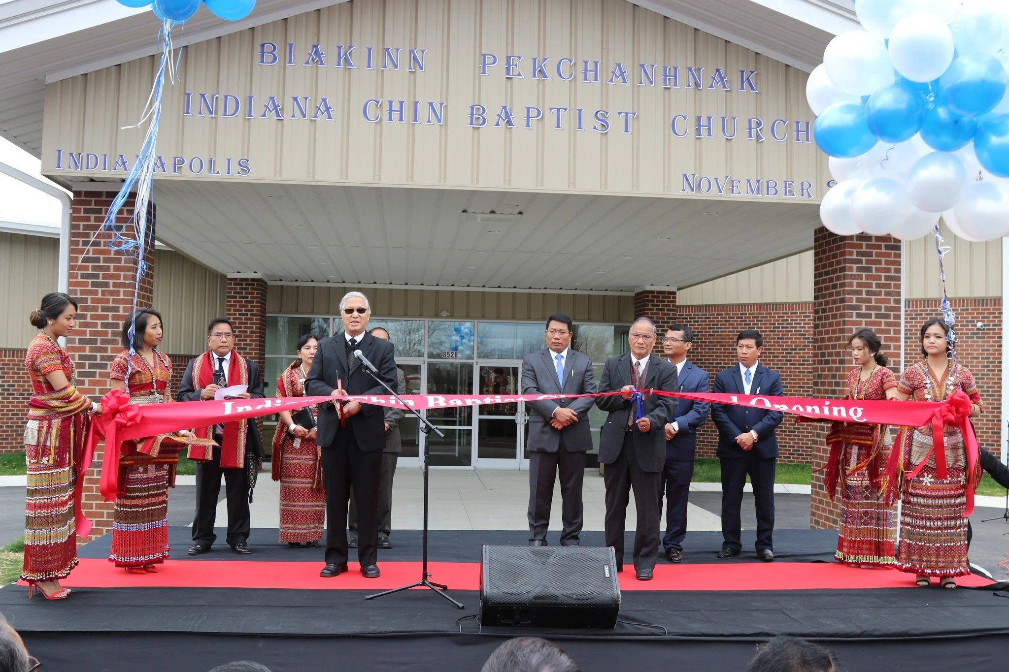 Logos center 2.jpg