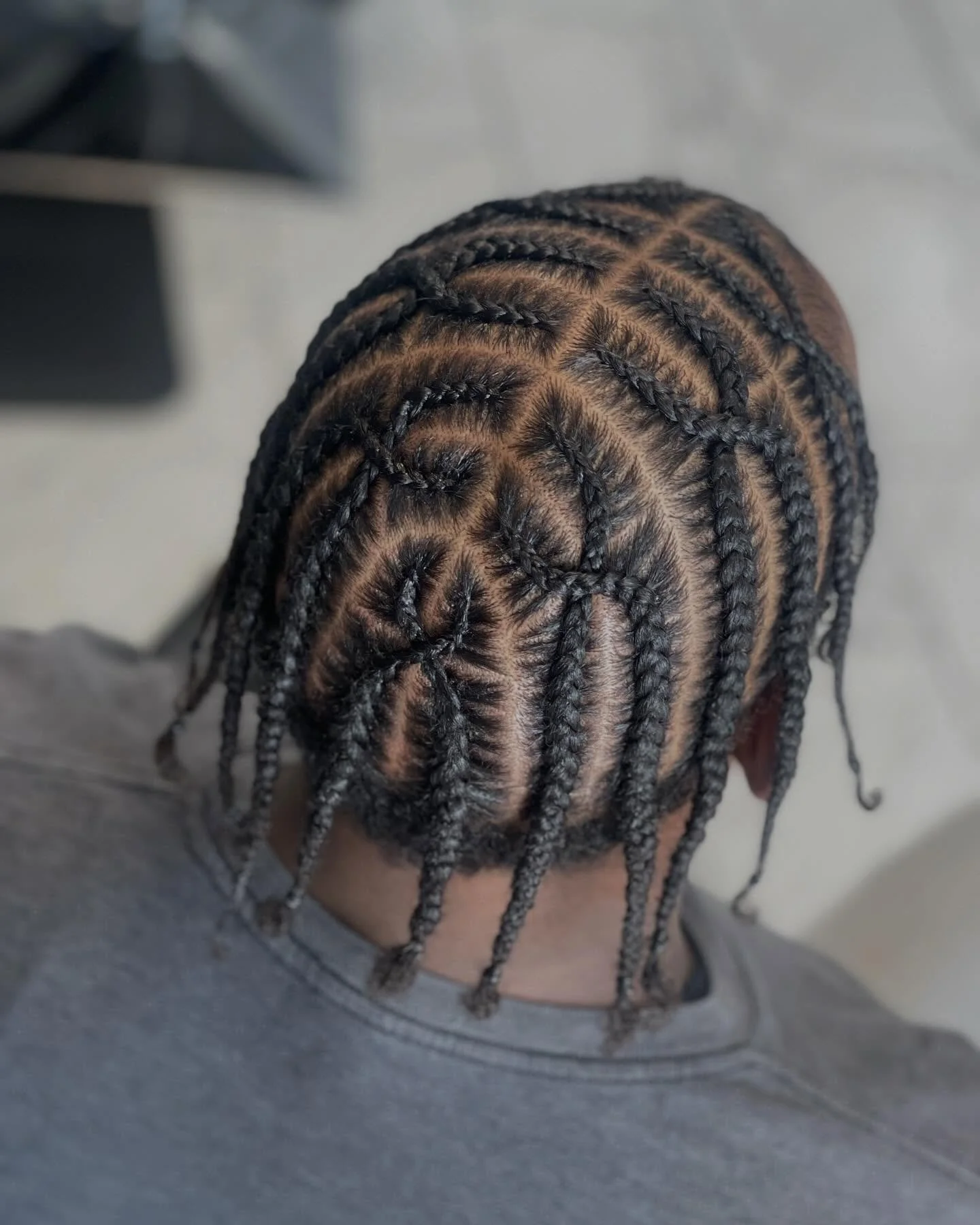 Criss cross braid style 👑
Booking 🔗 in the bio ⬆️

#mensbraids #braidstyles #bradentonbraider #floridabraider #braids