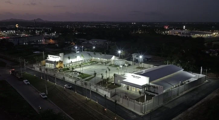 Ciudad del Cielo Dedicada Durante una Ceremonia Especial de Sábado