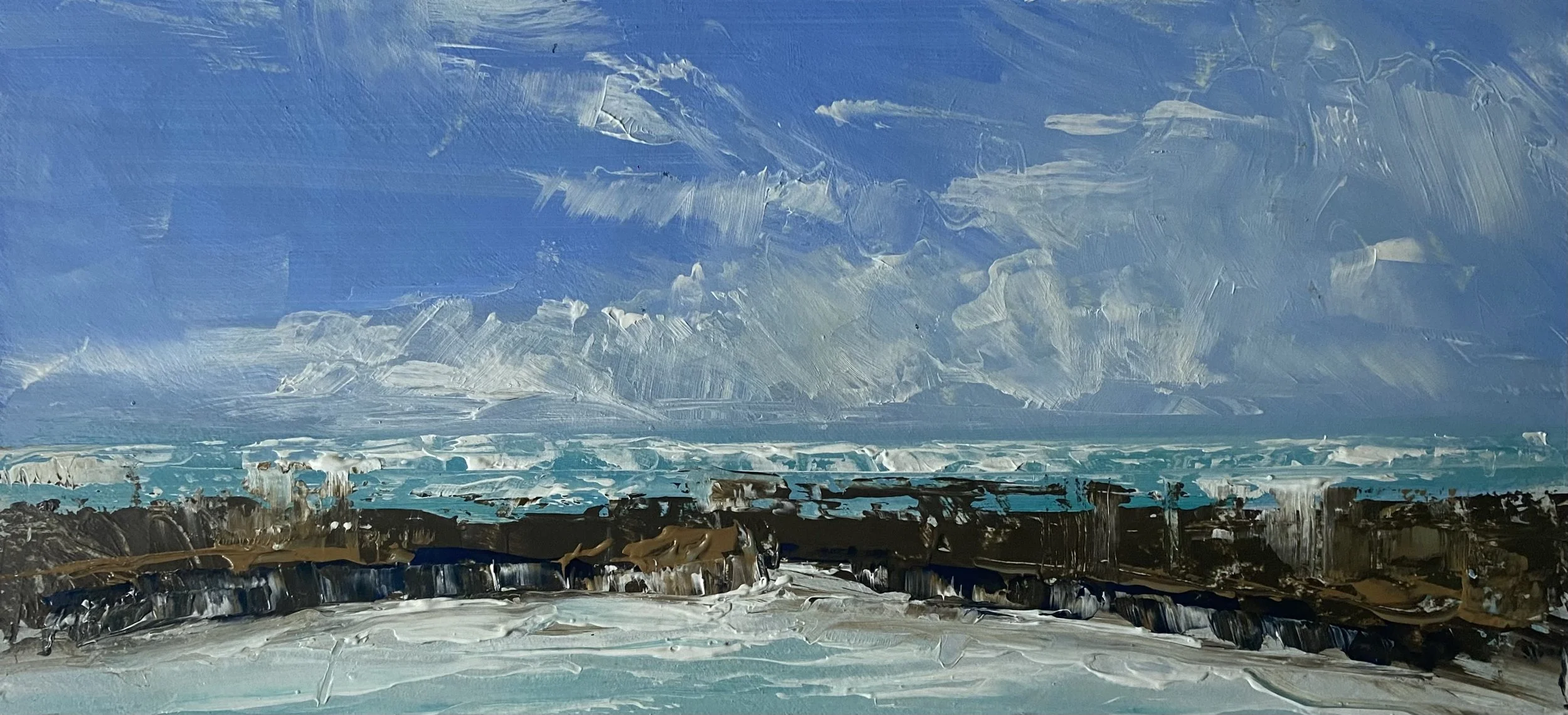 WINTER SUNLIGHT AT ST ANDREWS BEACH