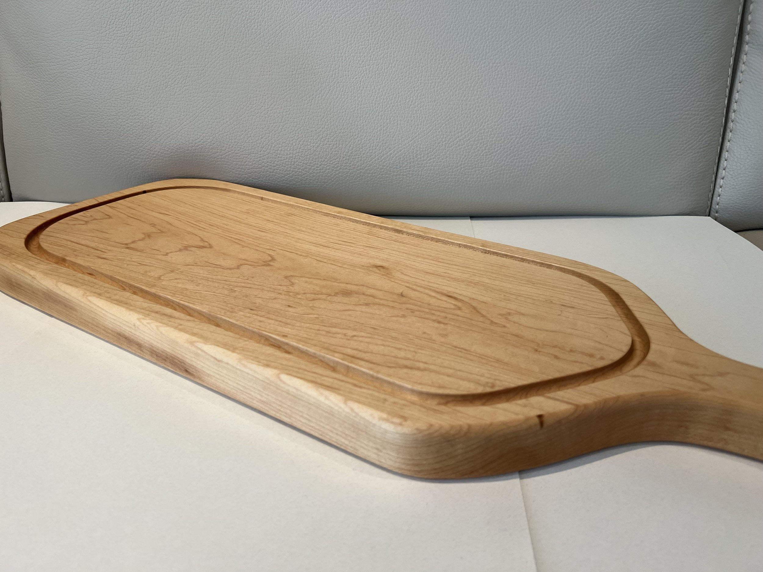 bit steak cutting board juice groove