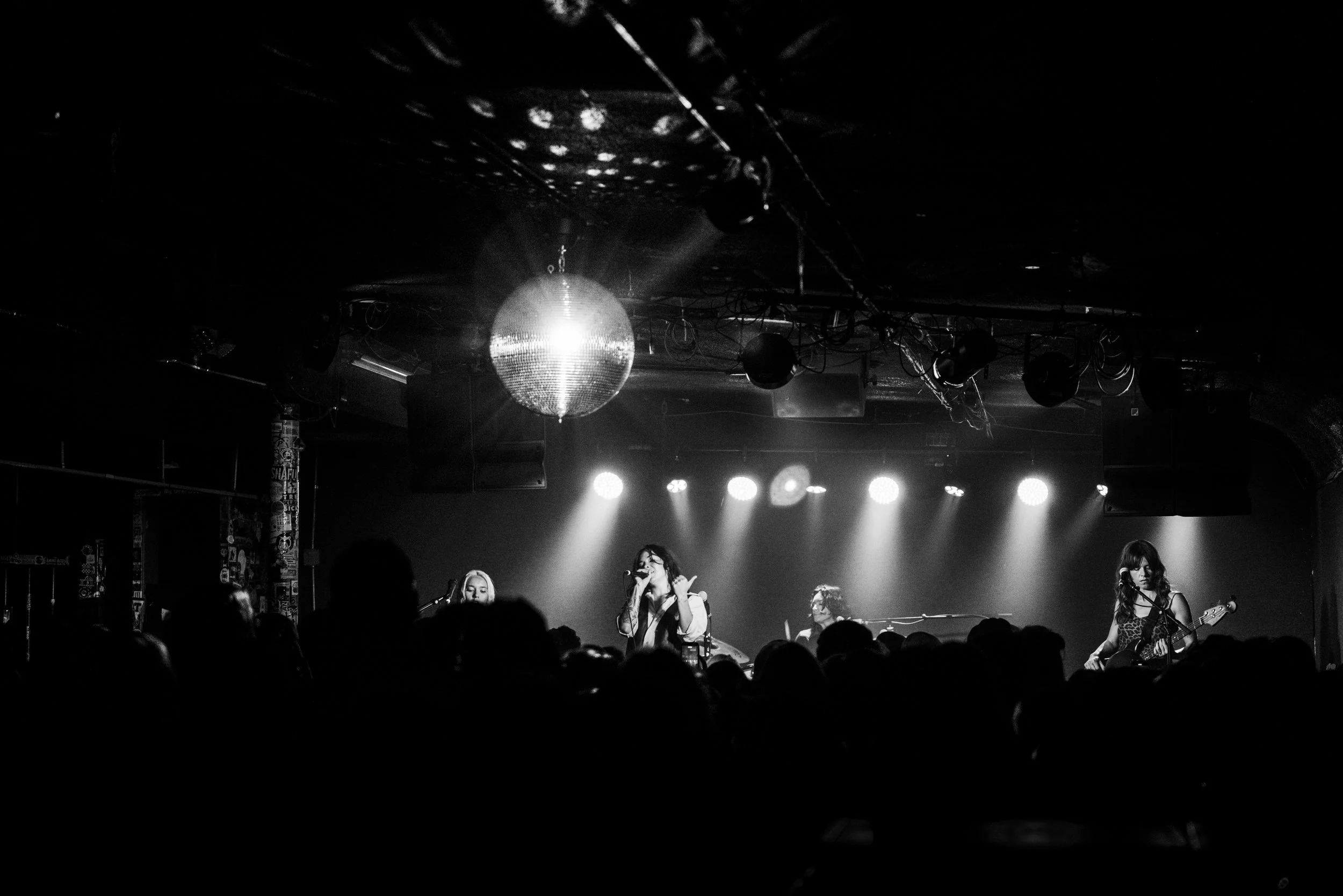 THEACES-@ISABELELISEPHOTO-ANNARBOR-9.jpg