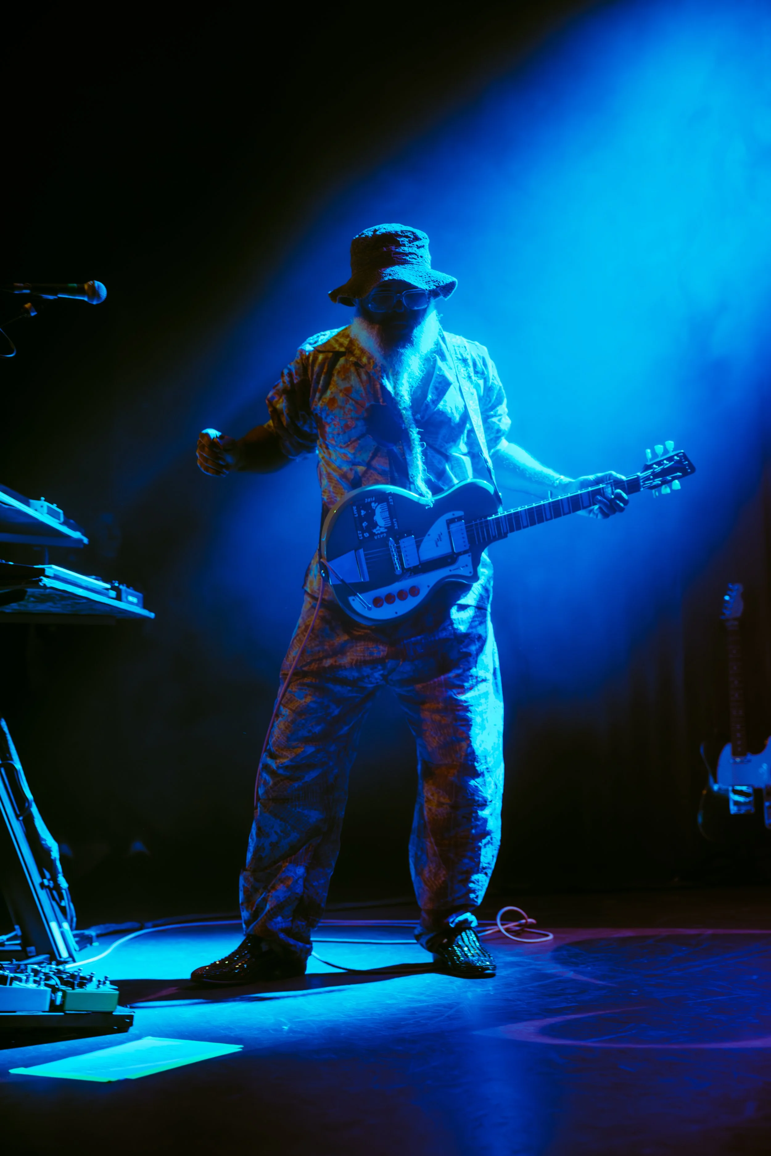 TV ON THE RADIO-2 DEC 25-ENMORE THEATRE-SYDNEY-ADRIANNE ARMIDA-55.jpg