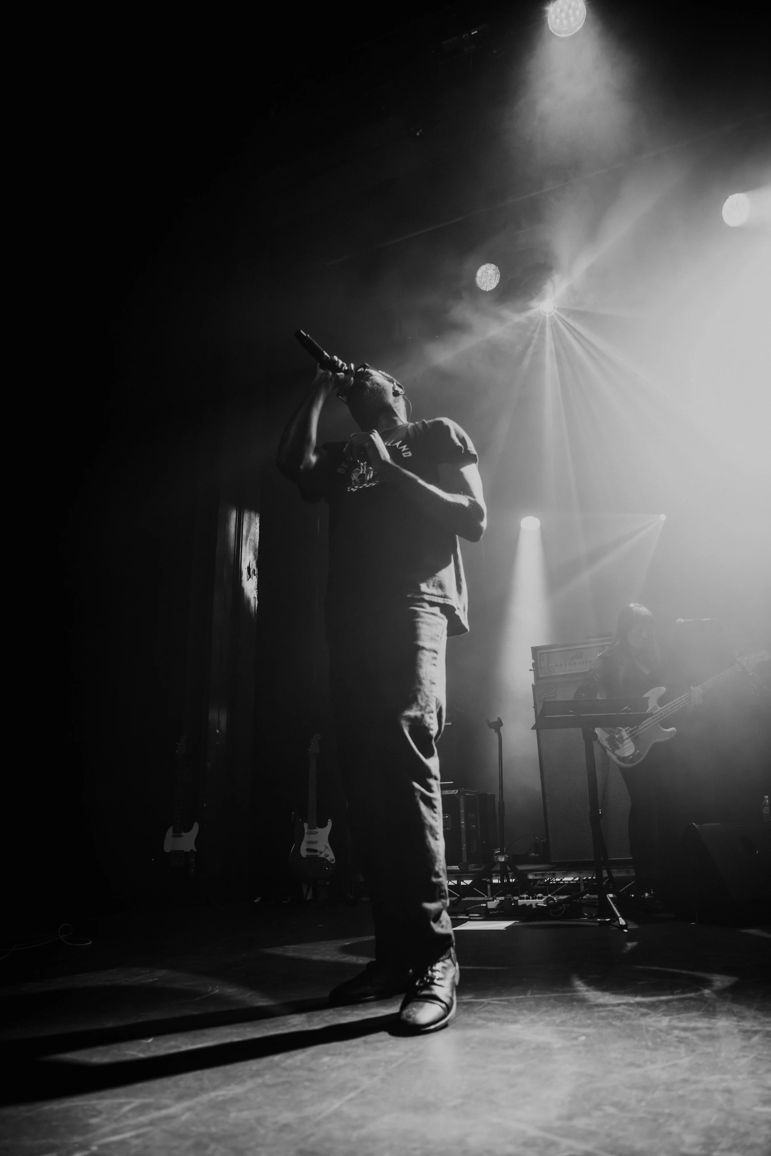 TV ON THE RADIO-2 DEC 25-ENMORE THEATRE-SYDNEY-ADRIANNE ARMIDA-57.jpg