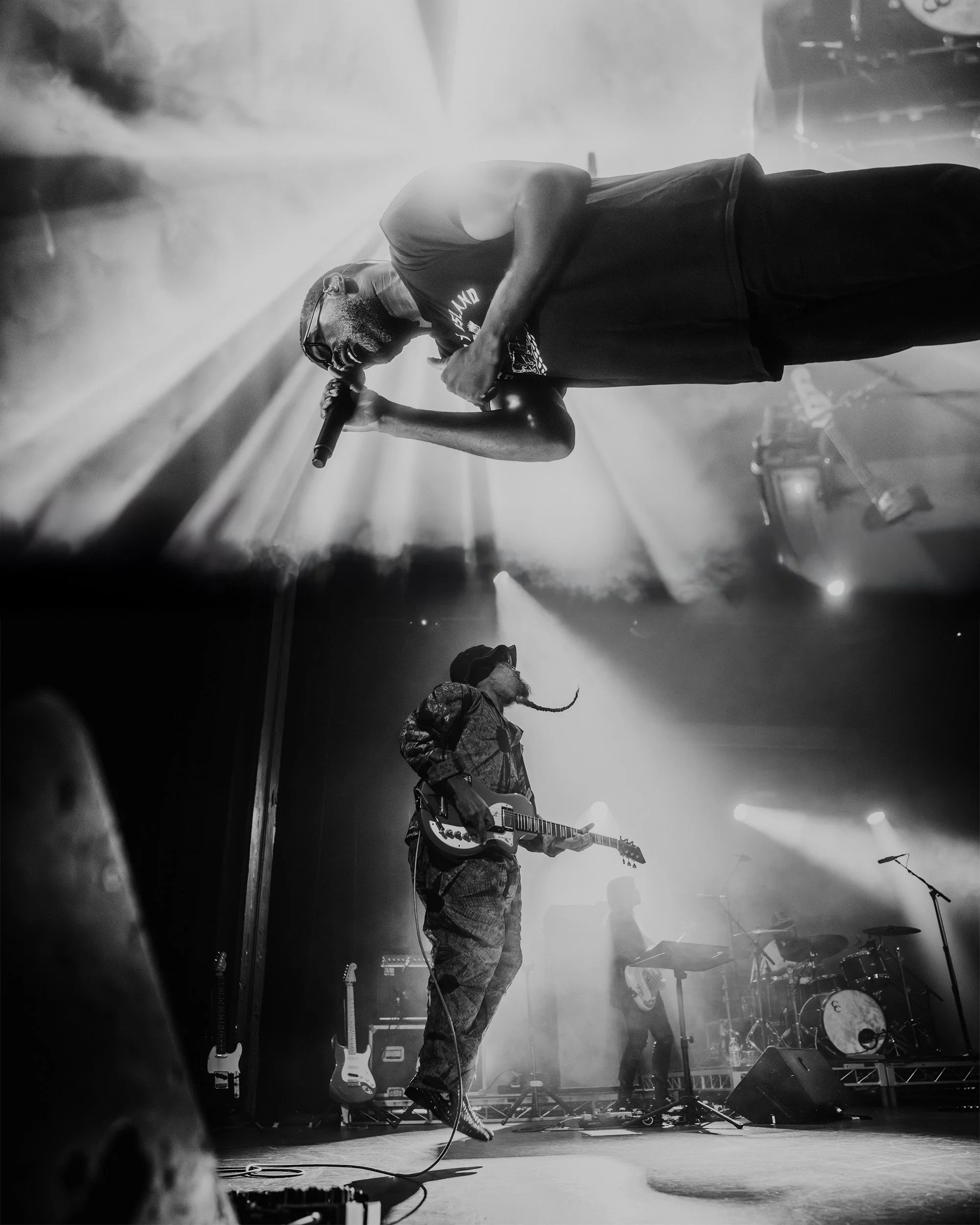 TV ON THE RADIO-2 DEC 25-ENMORE THEATRE-SYDNEY-ADRIANNE ARMIDA-7.jpg