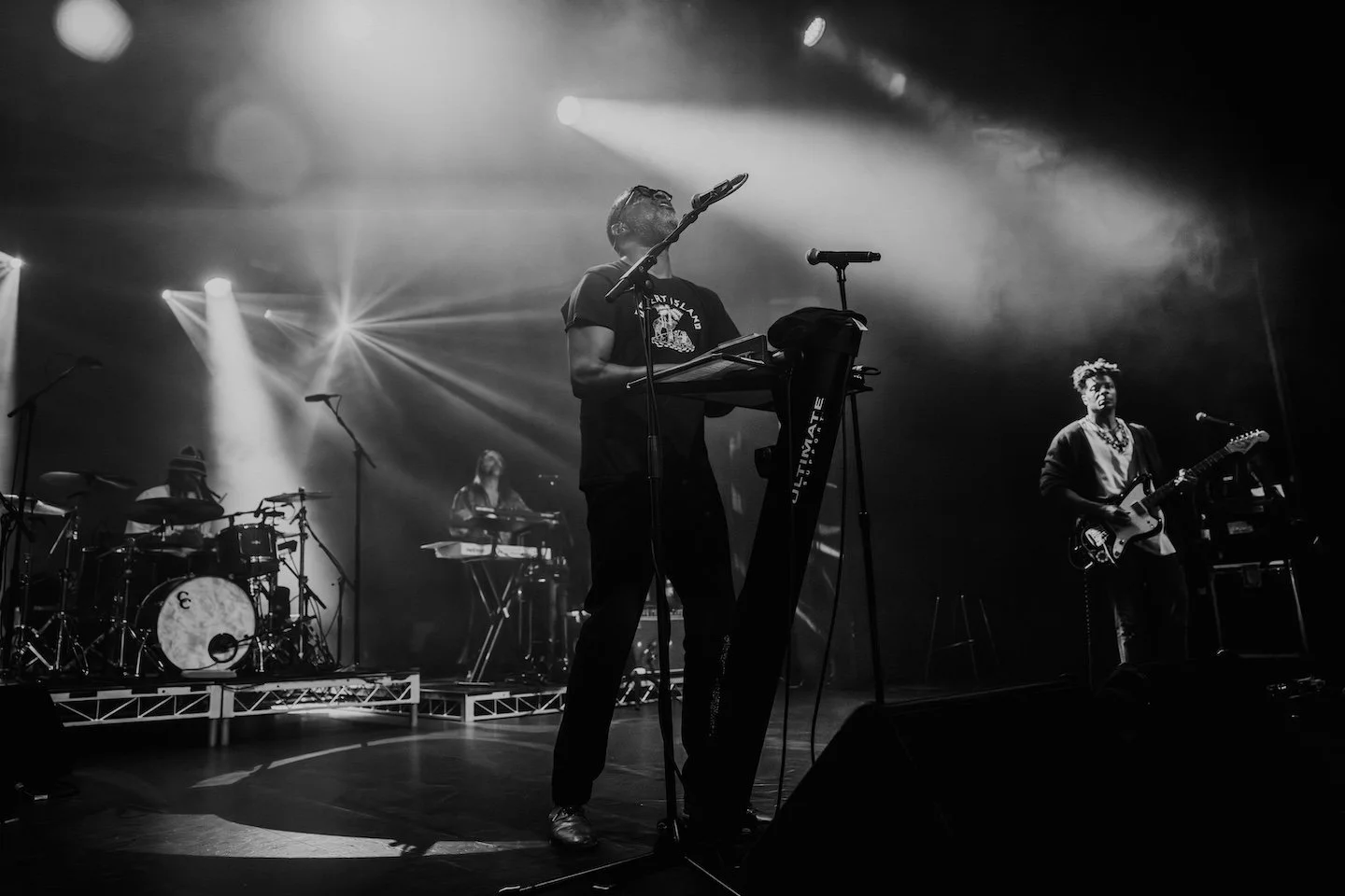 TV ON THE RADIO-2 DEC 25-ENMORE THEATRE-SYDNEY-ADRIANNE ARMIDA-47.jpg