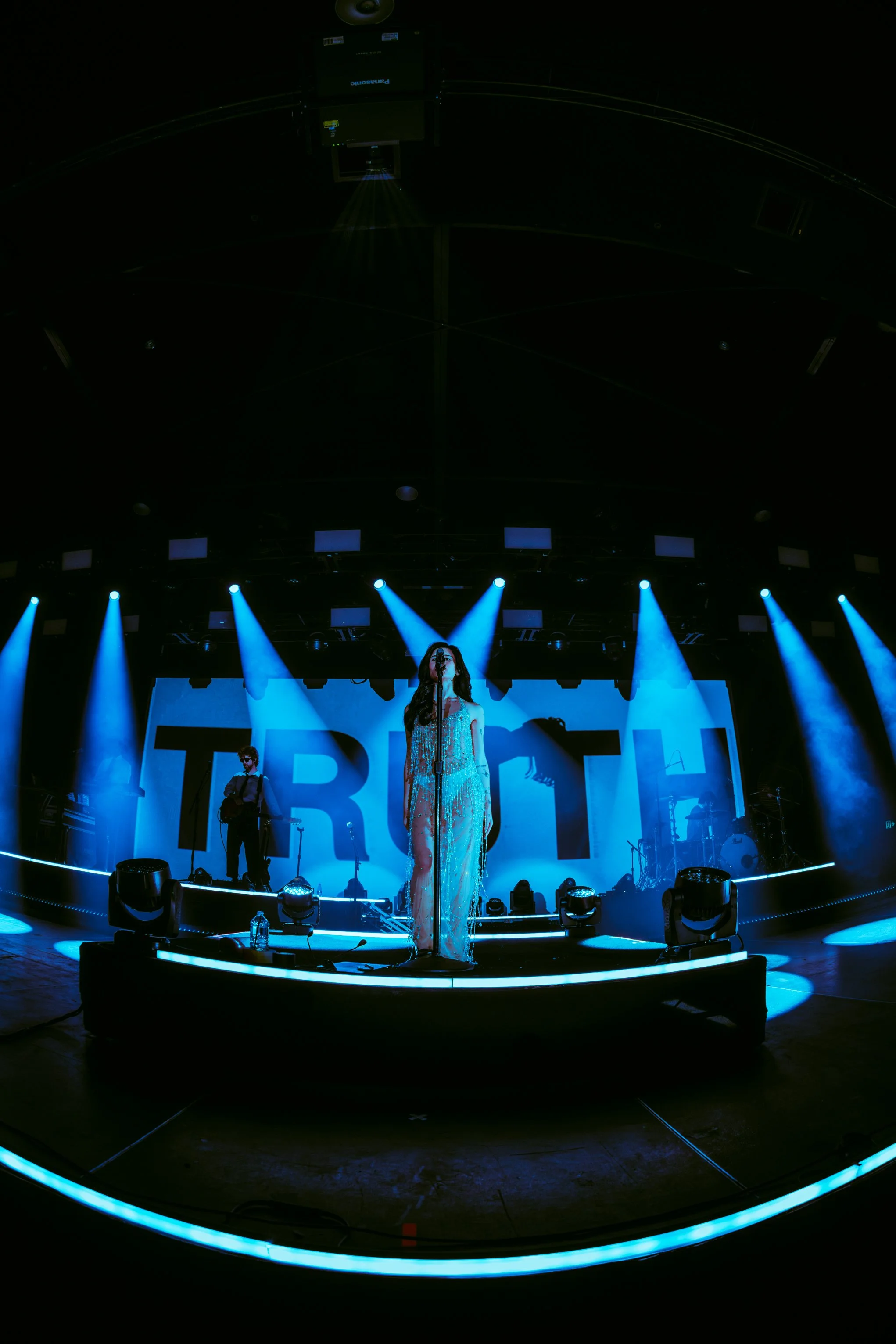 NESSA BARRETT-10 DEC 25-HORDERN PAVILLION-SYDNEY-ADRIANNE ARMIDA-3.jpg