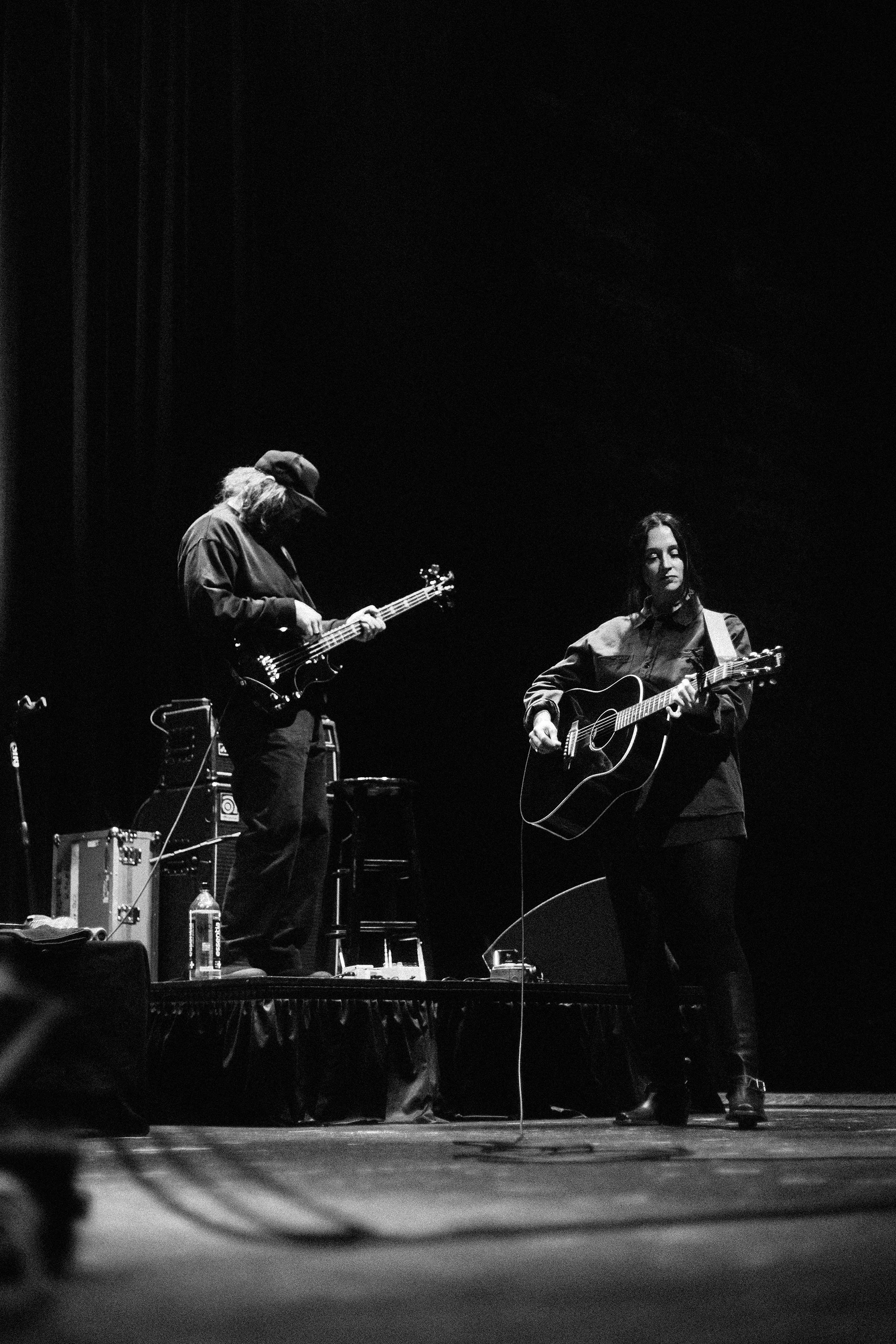 bellapeterson-113025-1550-2 copy.jpg